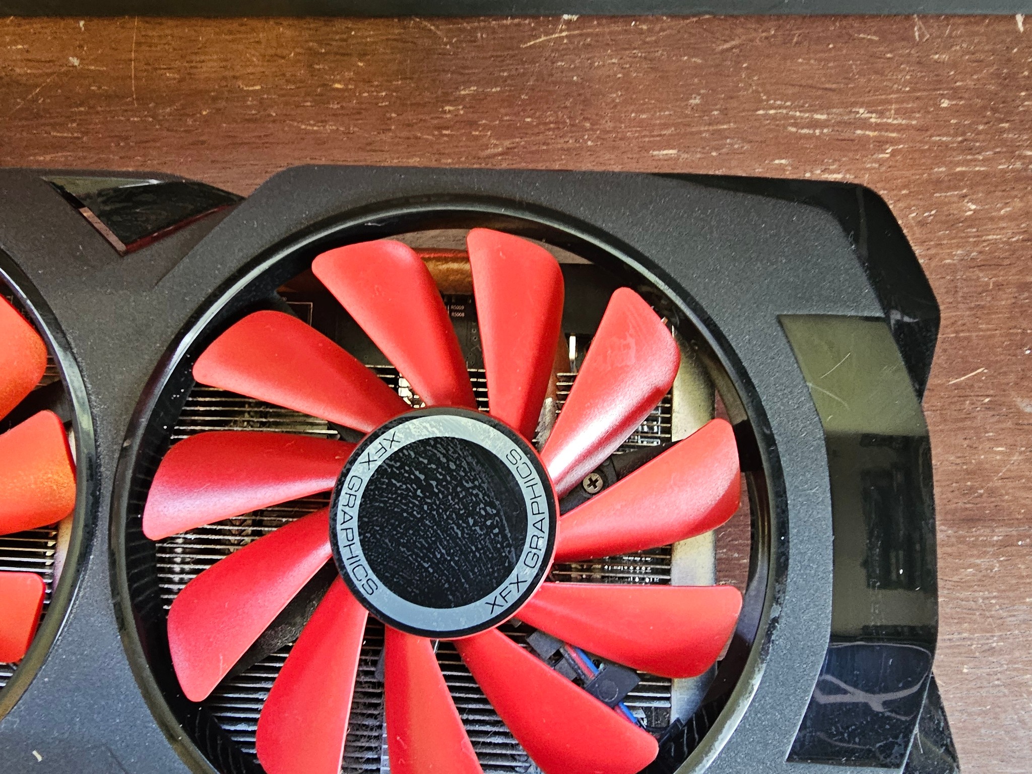 XFX Radeon RX 570 8GB