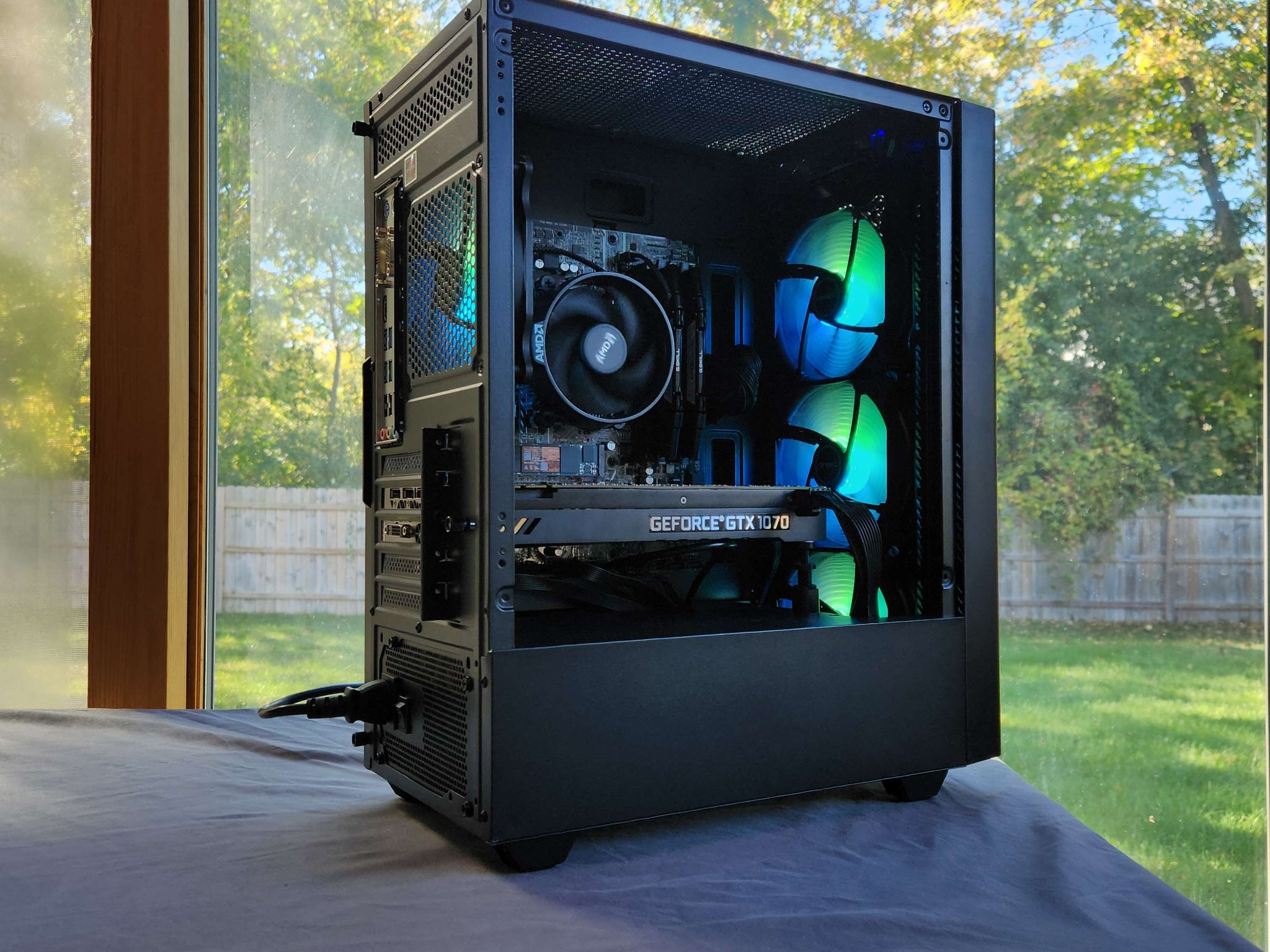 🍀GTX 1070 | Ryzen 5 4500 | 16GB RAM | 500GB NVMe | Windows 11