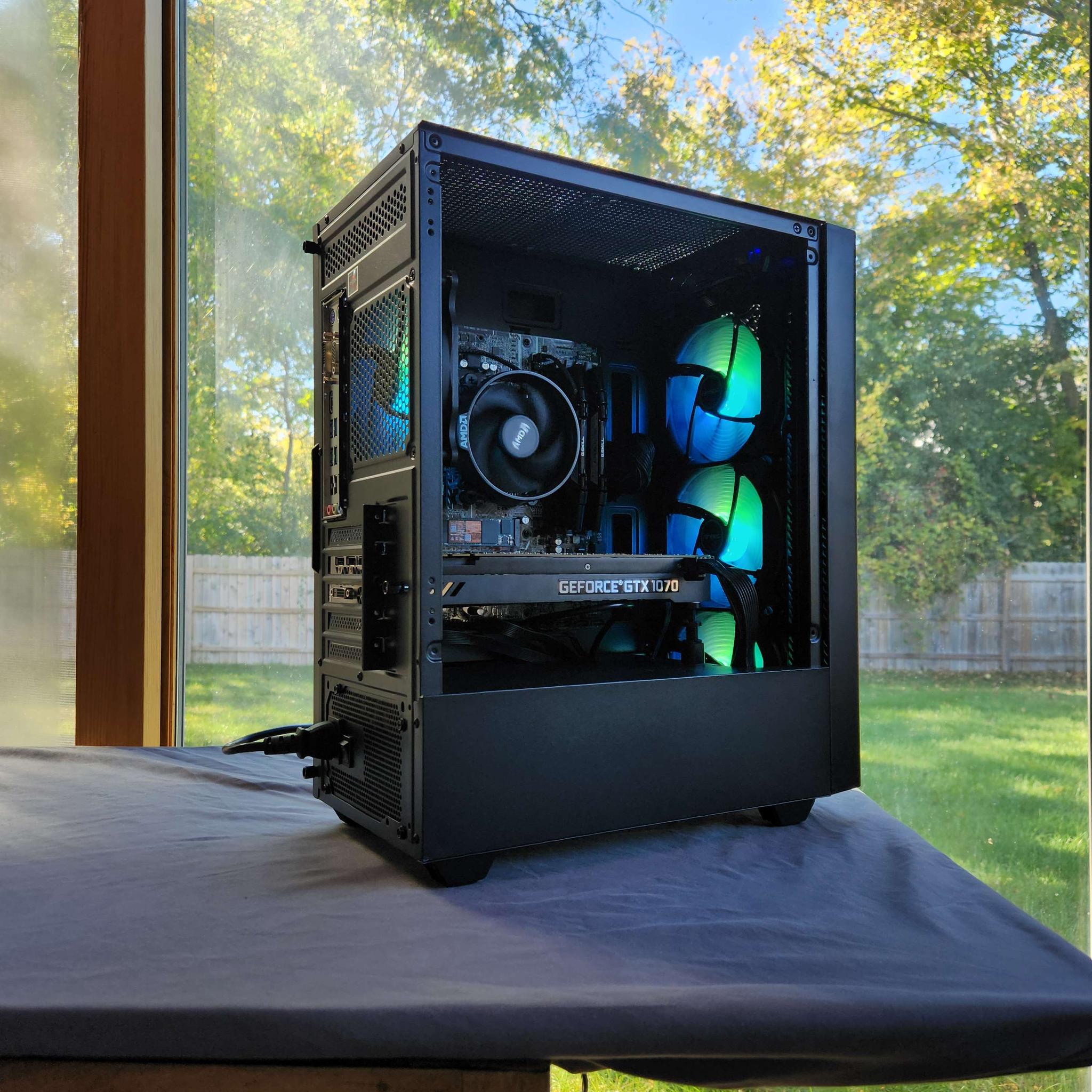 🍀GTX 1070 | Ryzen 5 4500 | 16GB RAM | 500GB NVMe | Windows 11