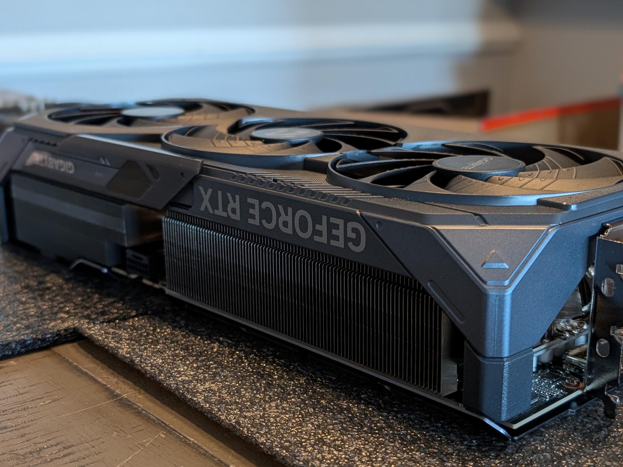GIGABYTE GeForce RTX 5090 GAMING OC 32G