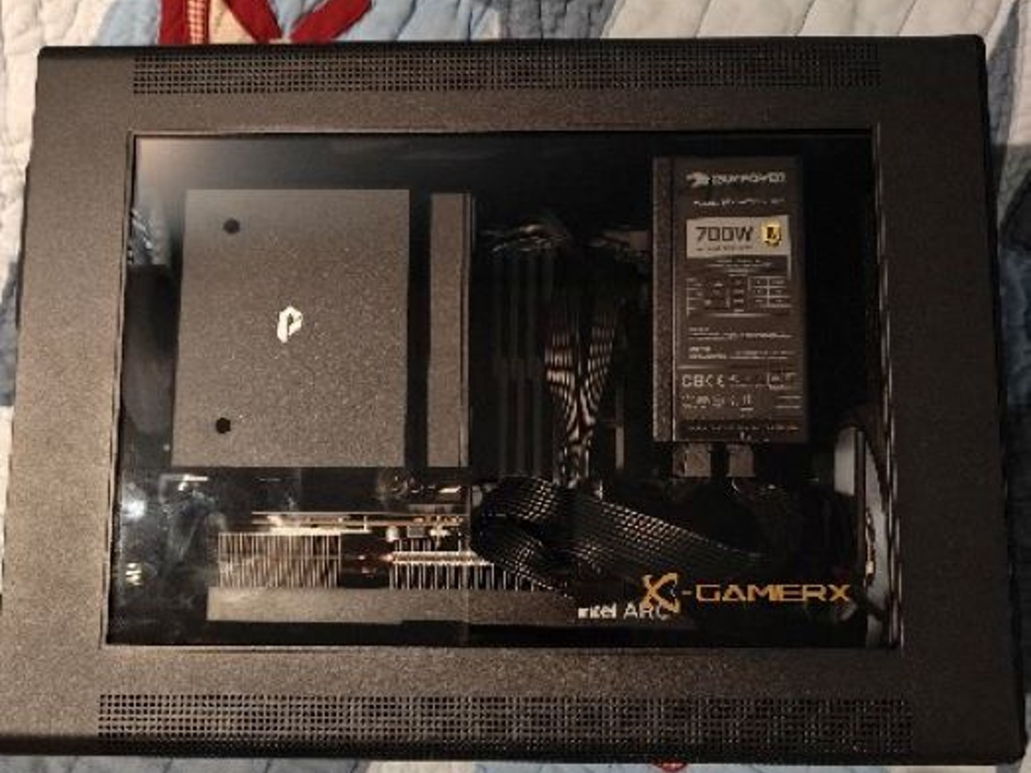 GamerX I-5 12600kf and Intel ARC 580 GPU 1TB m.2 nvme, 32 GB RAM in a matx small case.