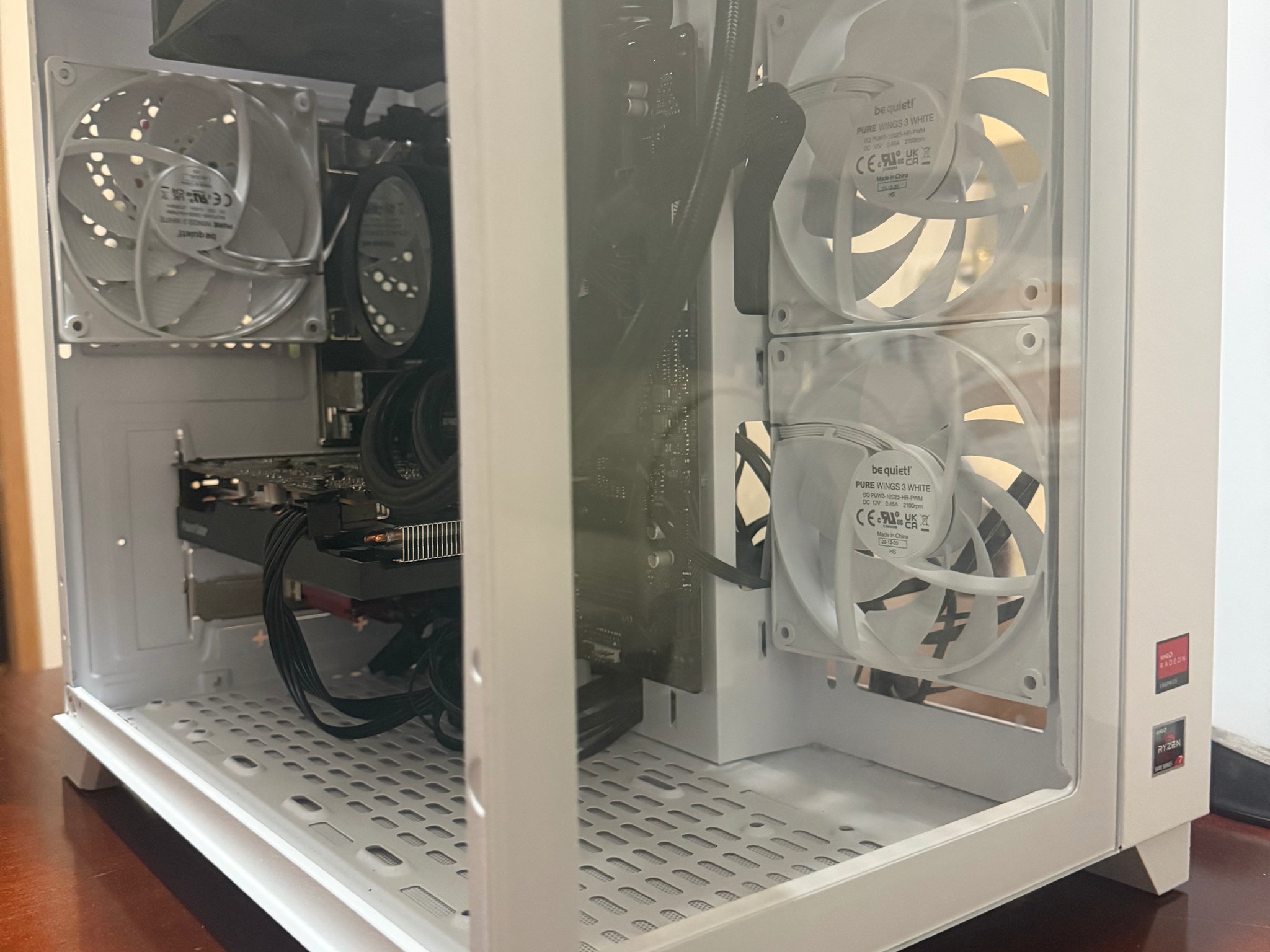 Amd Ryzen 7 5700G Rx 6650xt 1TB nvme ssd windows 11