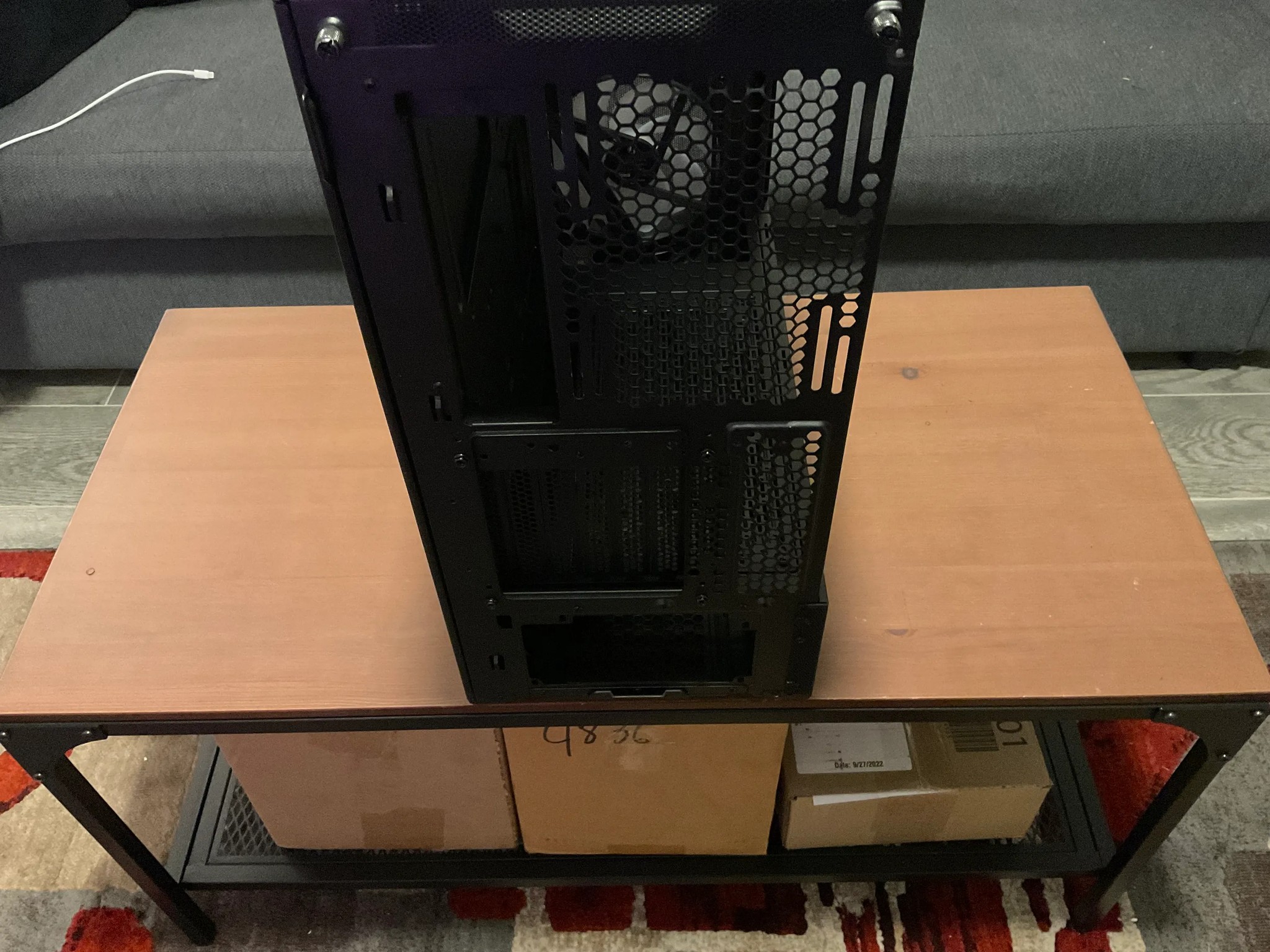 Like New! Lian Li Lancool 216 RGB Black Mid Tower Case