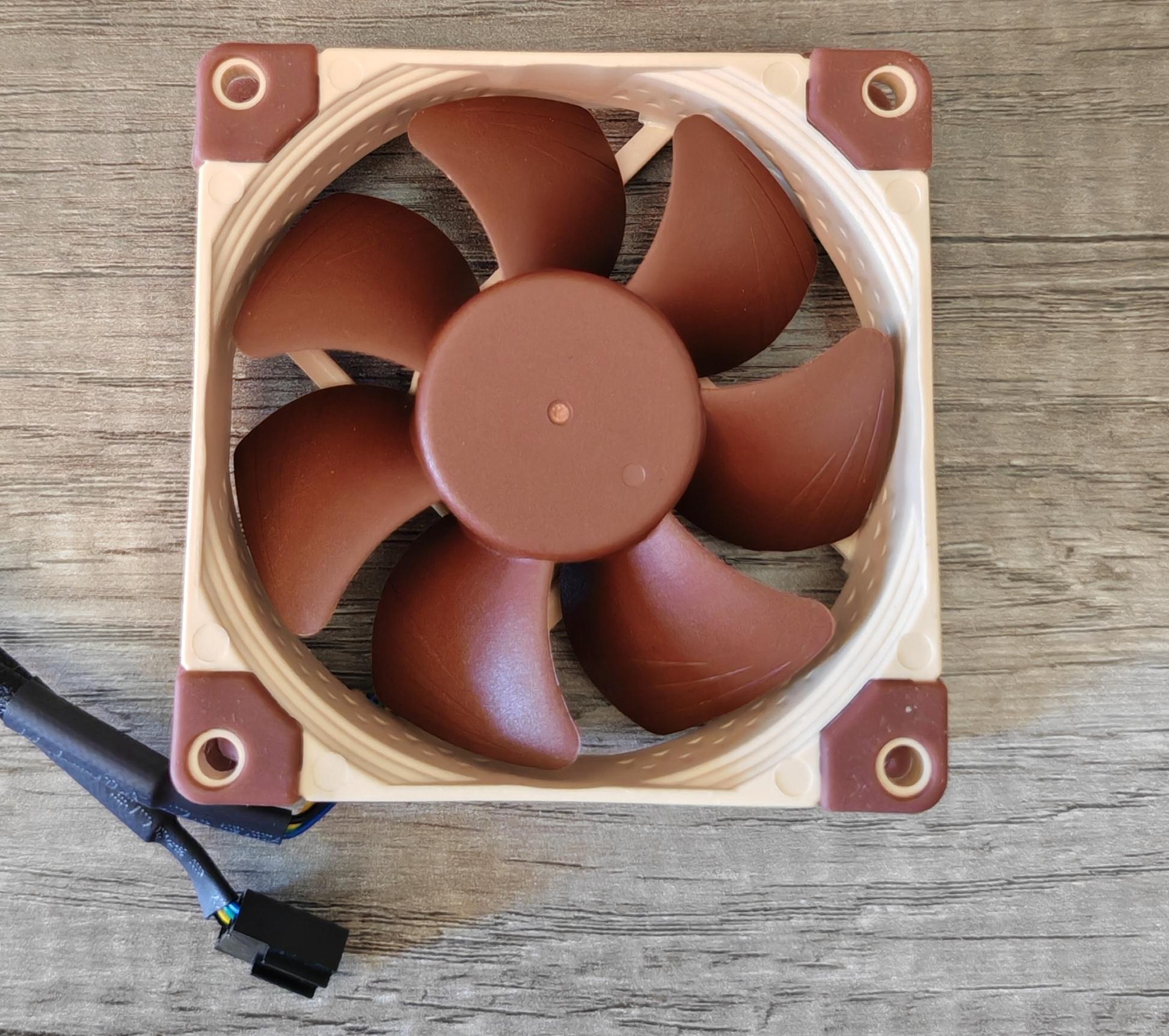 Noctua 80mm Fan