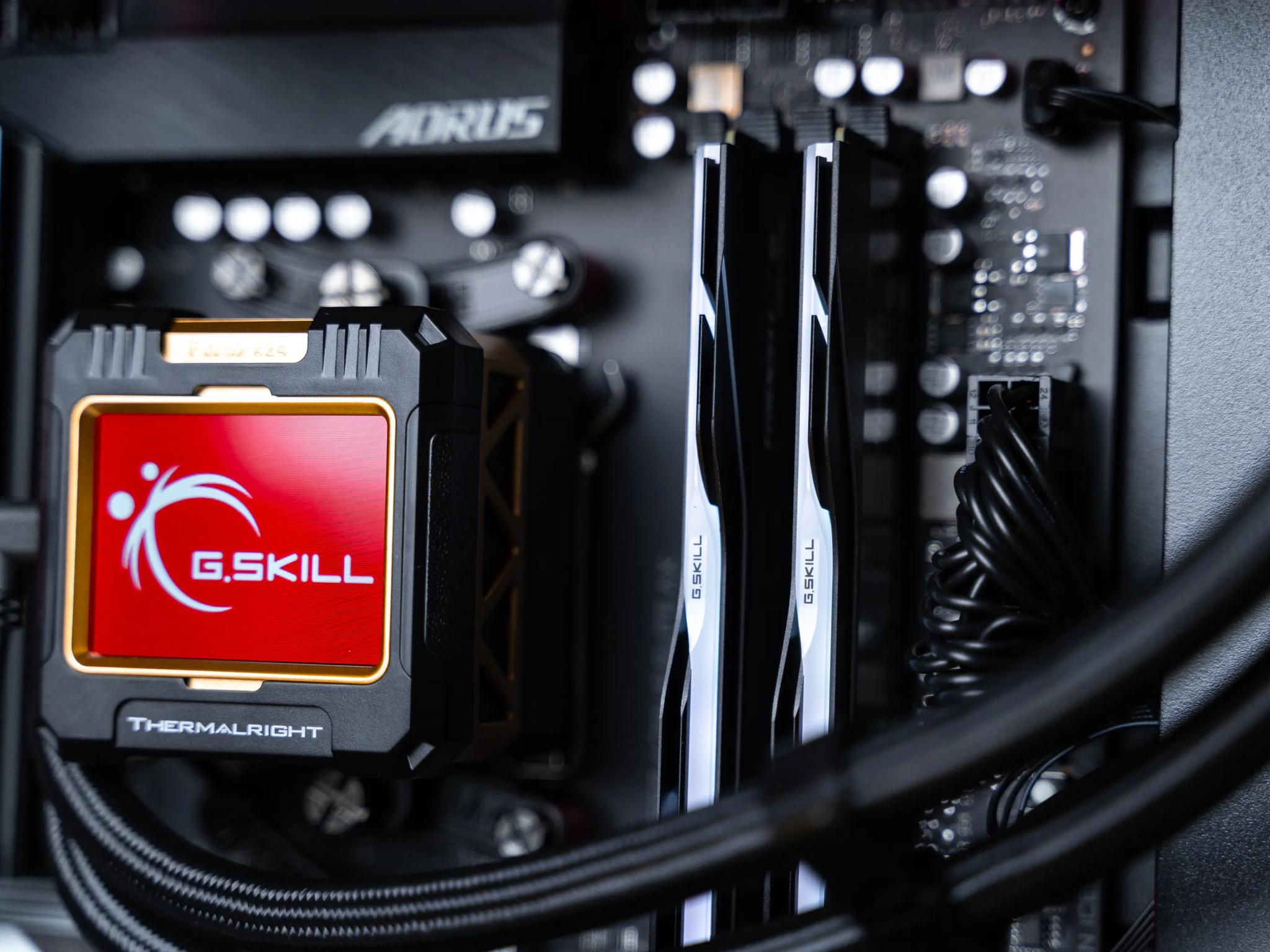 “Xenodromus” RX 7700 XT Ryzen 5 8400F 32GB Windows 11 Pro 1TB Gaming PC Masterpiece