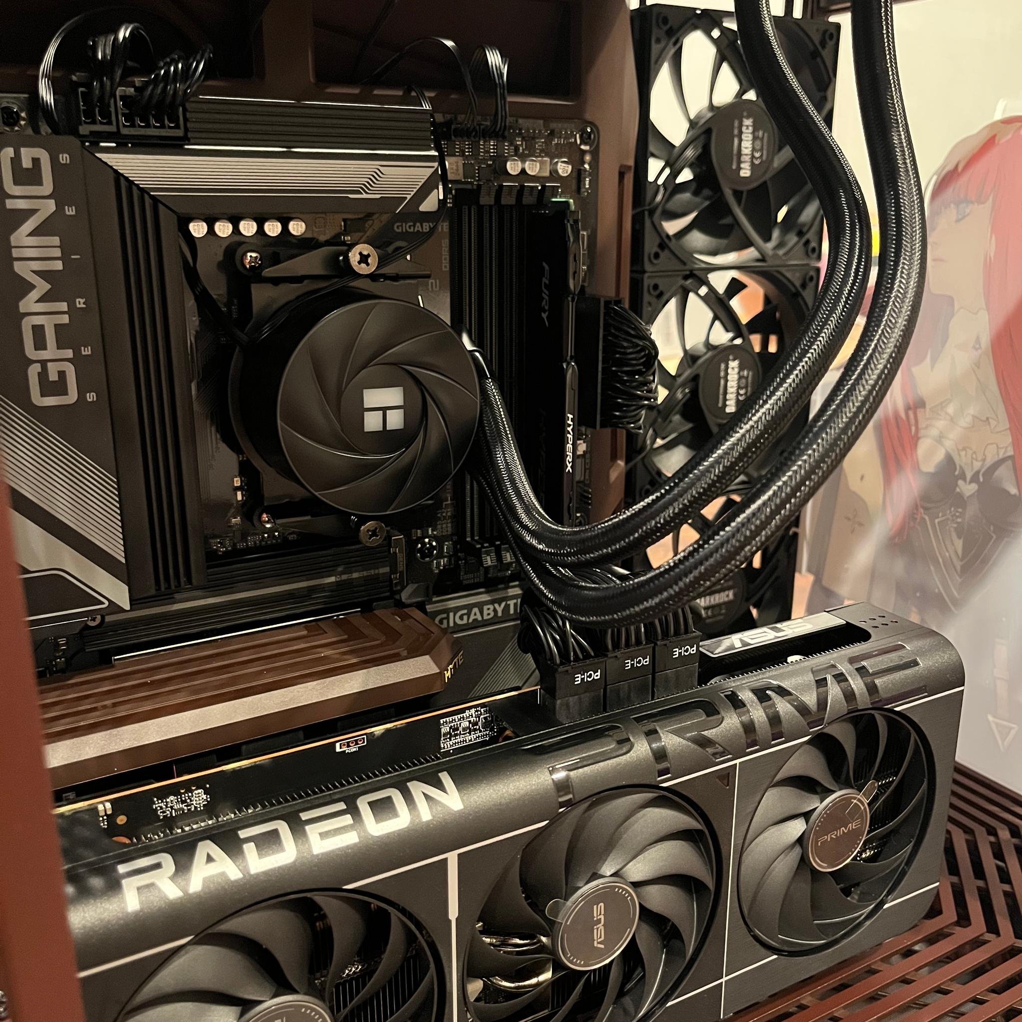 Metaphor Re:Fantazio Hyte Y70 + No Compromise Gaming Beast 9070XT 7600X3D 32GB DDR5 2TB NVMe