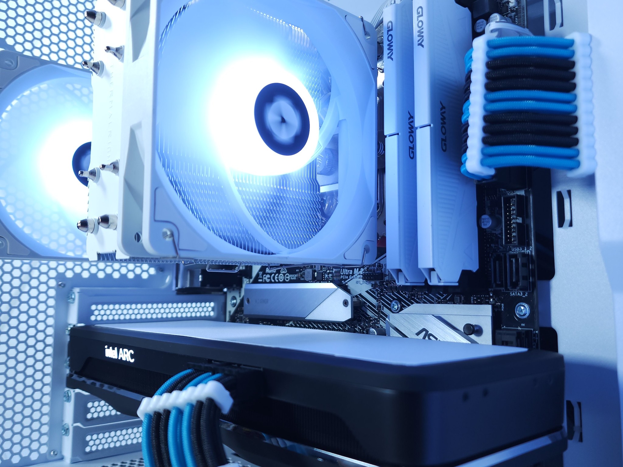 🤍🤍1080p Gaming | ARC A750 | Ryzen 5 5500 | 32GB 3200MHz | 1TB NVMe SSD