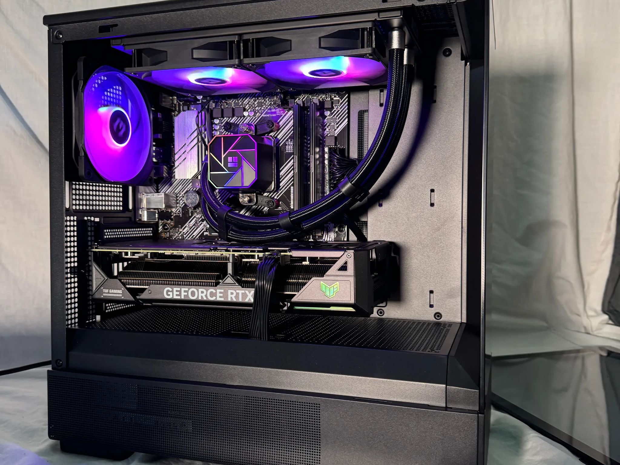 RTX 4070 Ryzen 5800x Gaming PC