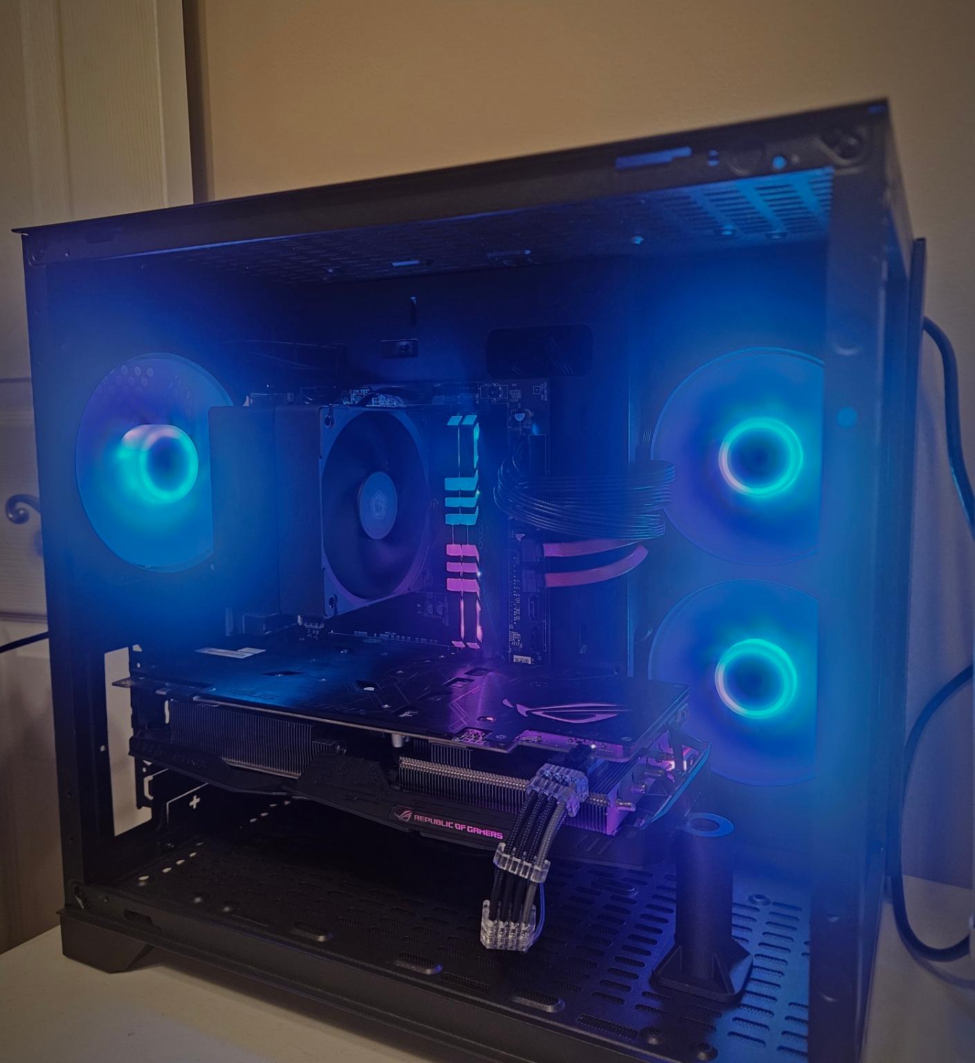 NVIDIA GeForce GTX 1070 Ti - Image 1