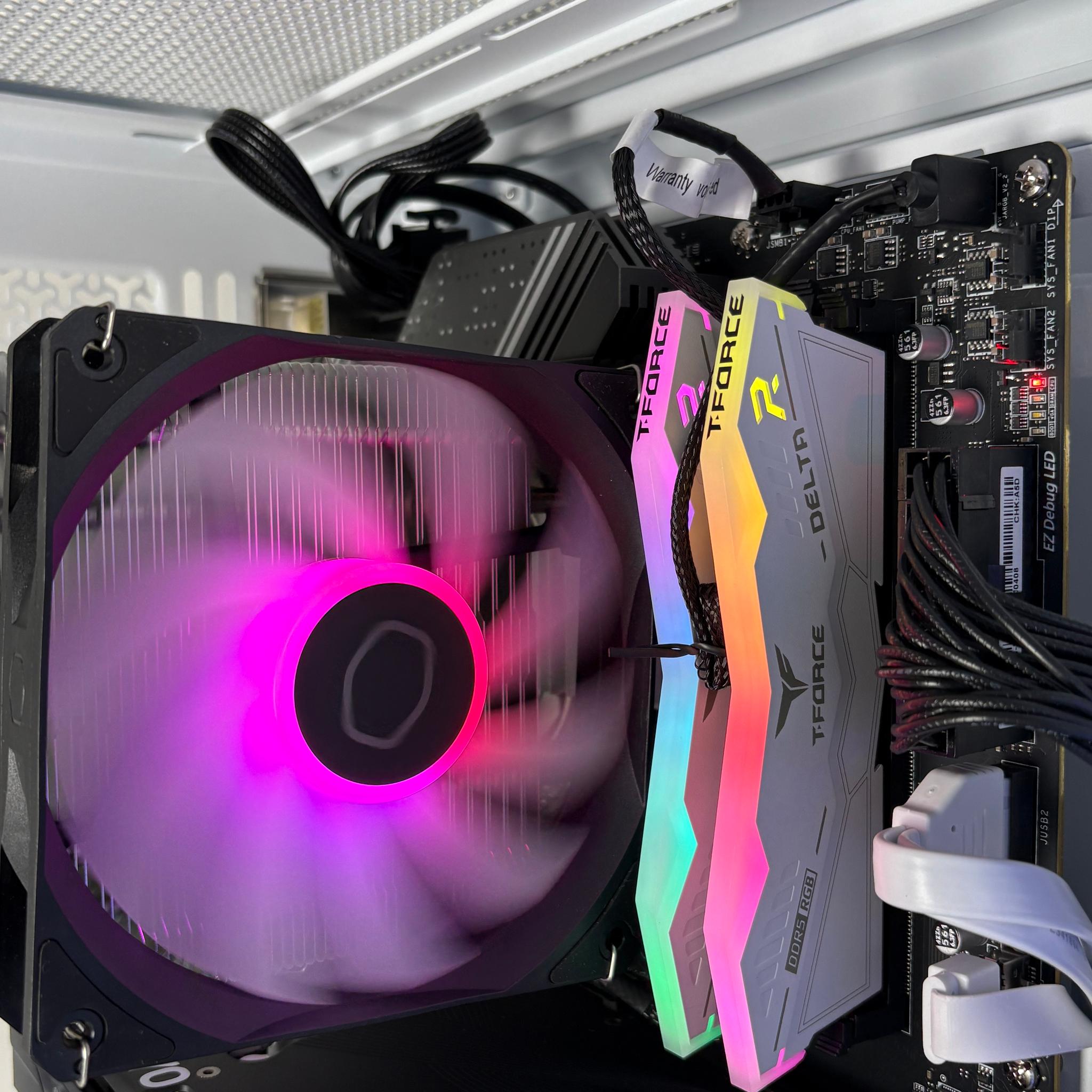 //ICEBERG V2// - RTX 5070, i5 14400F, 16GB DDR5, 1TB SSD Whiteout Gaming PC by EXT PCs