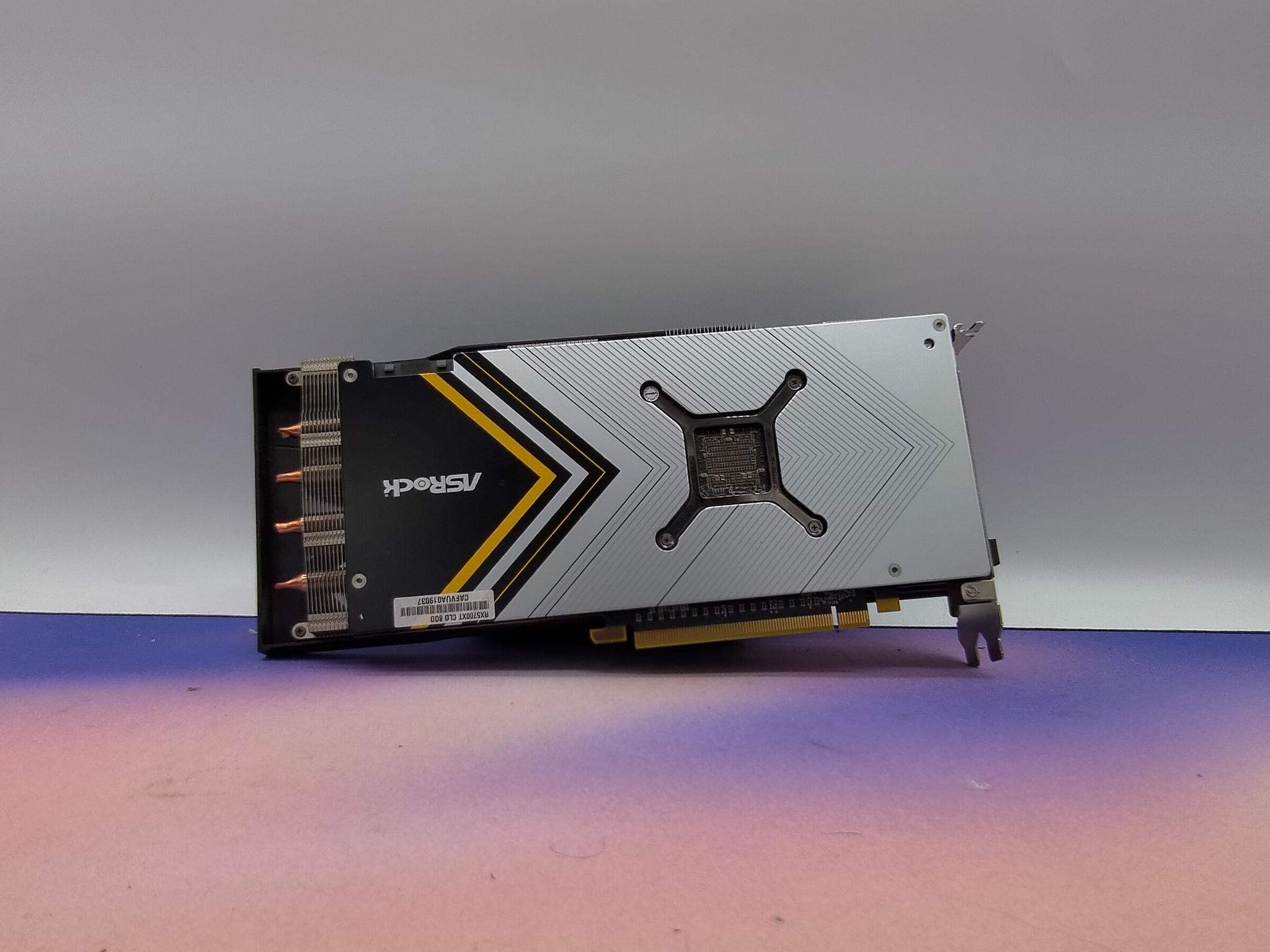 ASRock Challenger RX 5700XT - Scratch and Dent