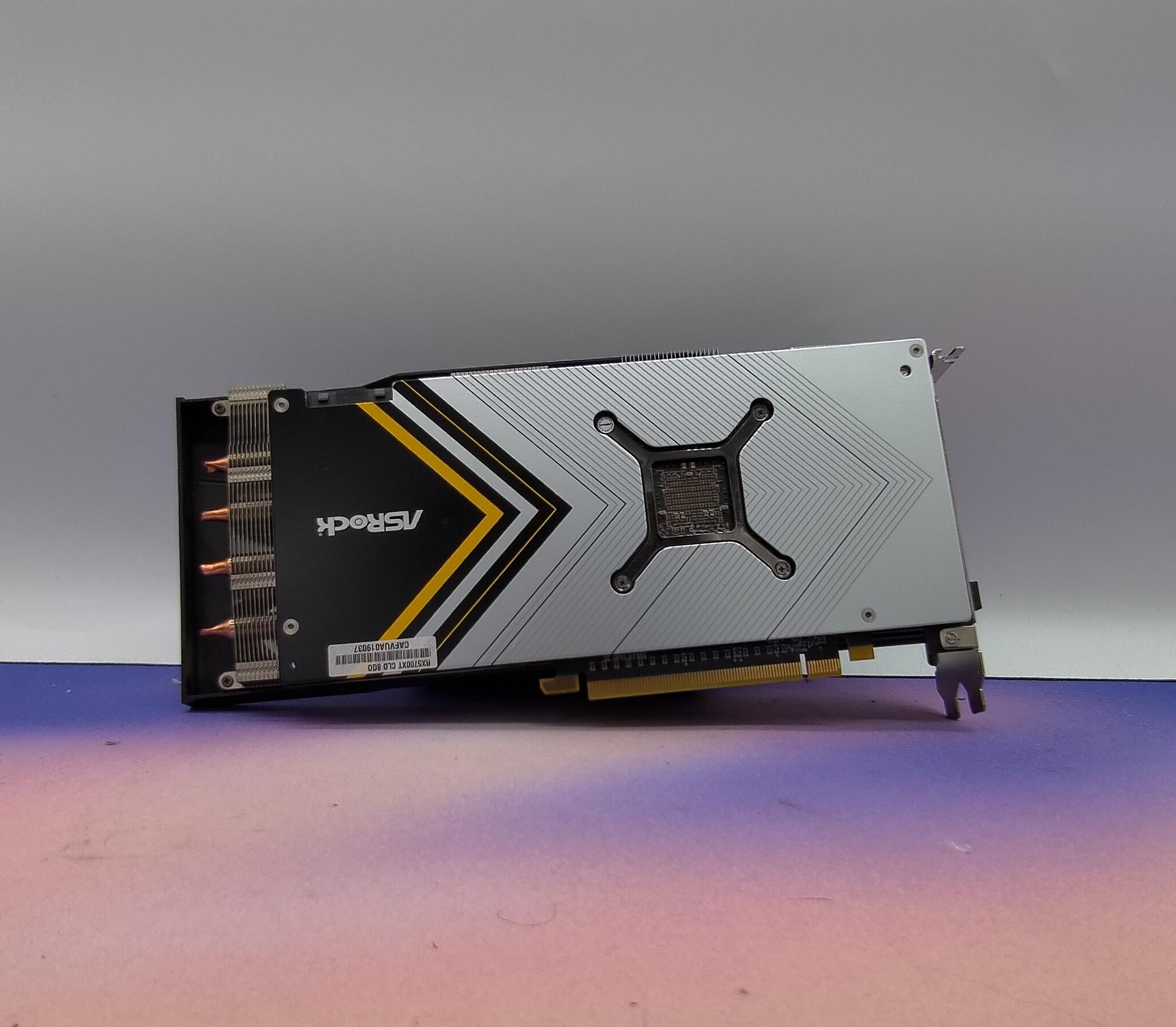 ASRock Challenger RX 5700XT - Scratch and Dent