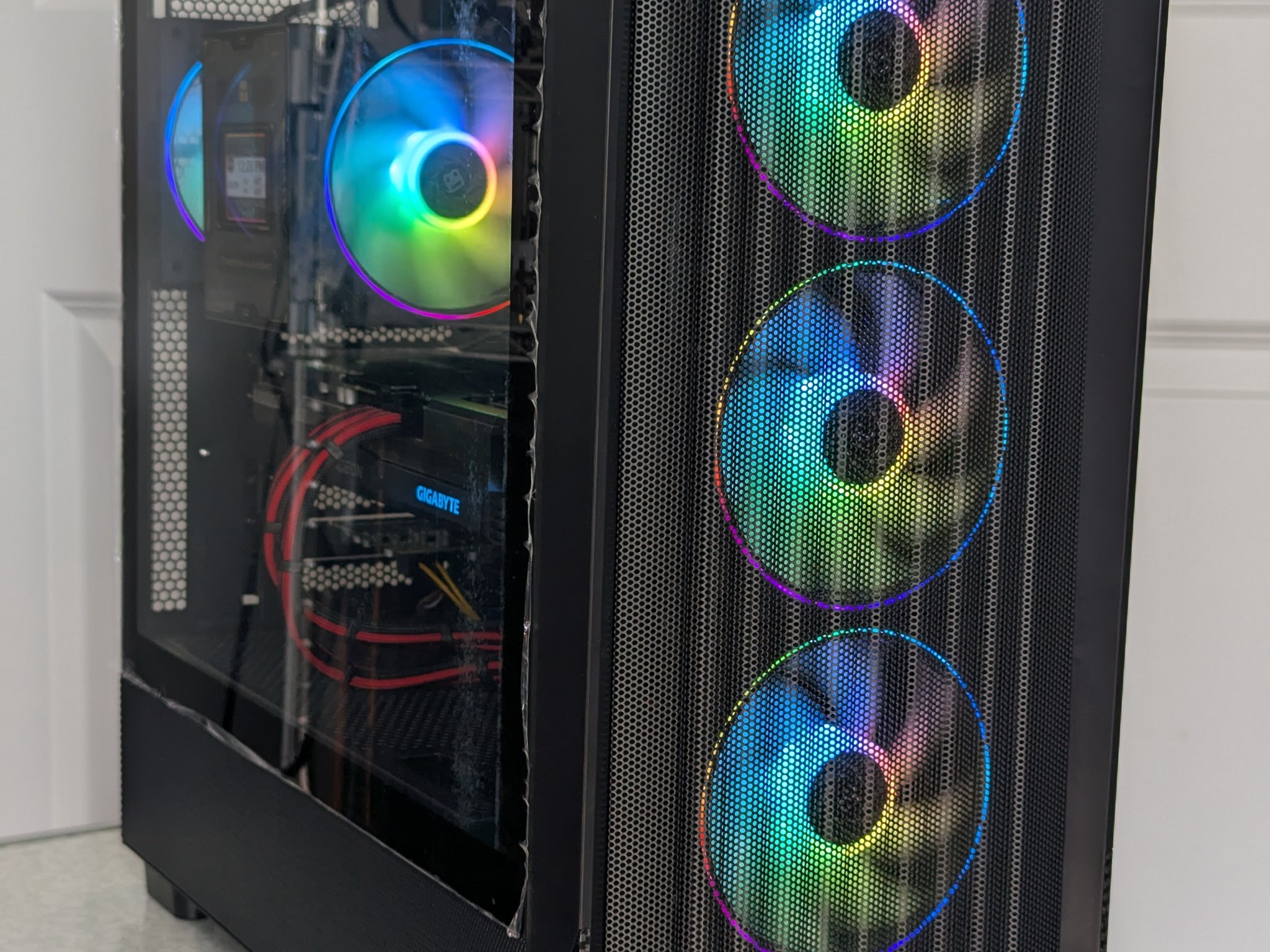 Ryzen 7 3800X | 32GB RAM | 1TB NVMe | RX7600XT 16GB GPU | CoD / BF 6 Ready Gaming PC