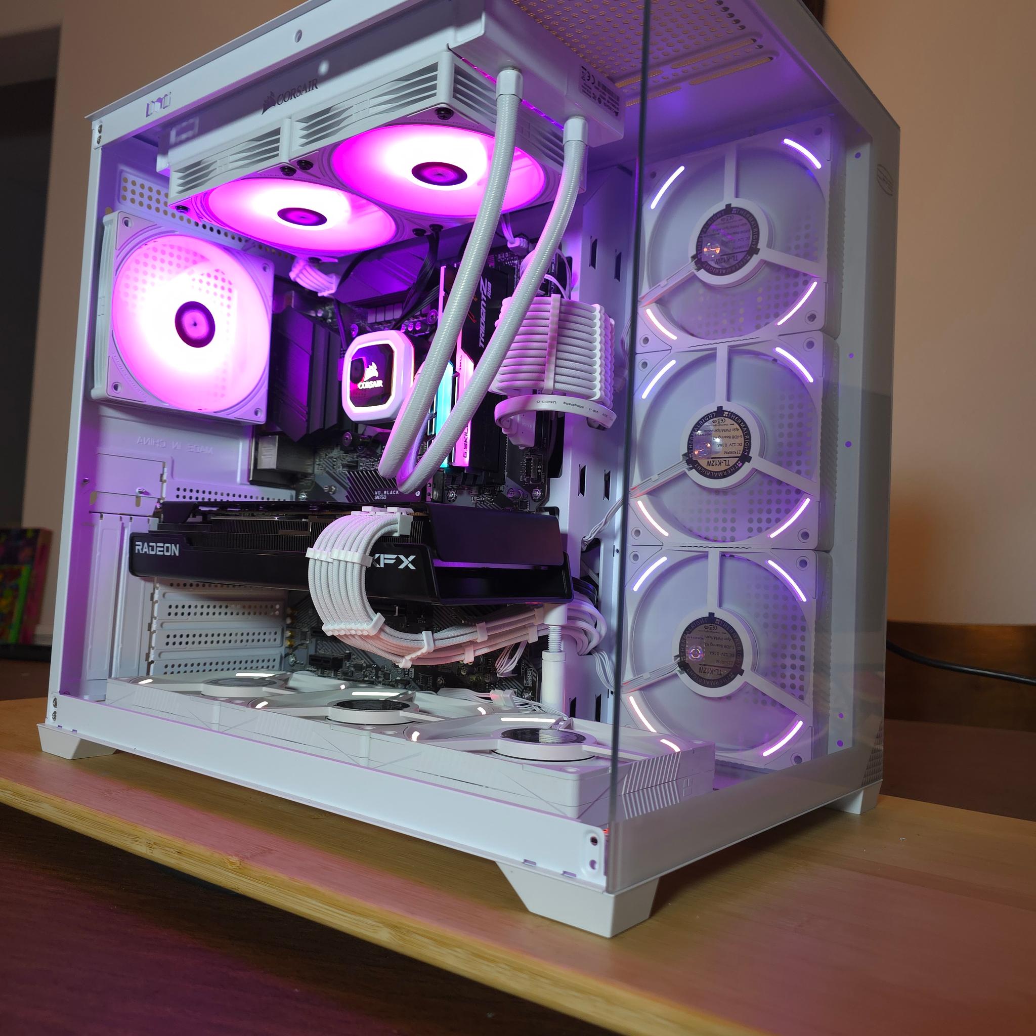 🔥 RTX 7800 XT Gaming PC | i7-10700K | 32GB RGB | 5TB Storage | White Build