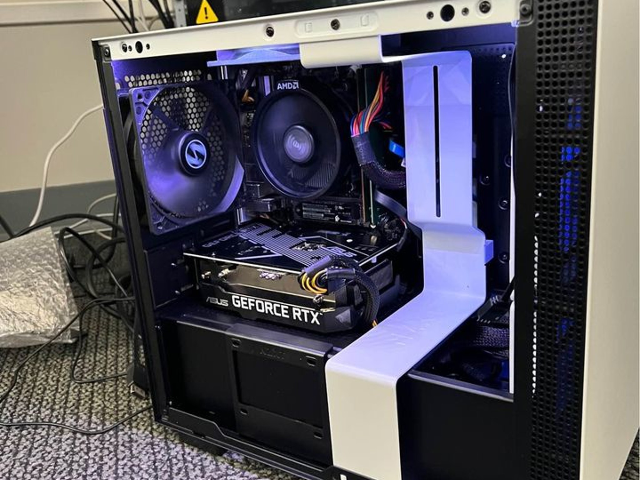 NZXT Mini White Build Ryzen 5 3600 RTX 3060