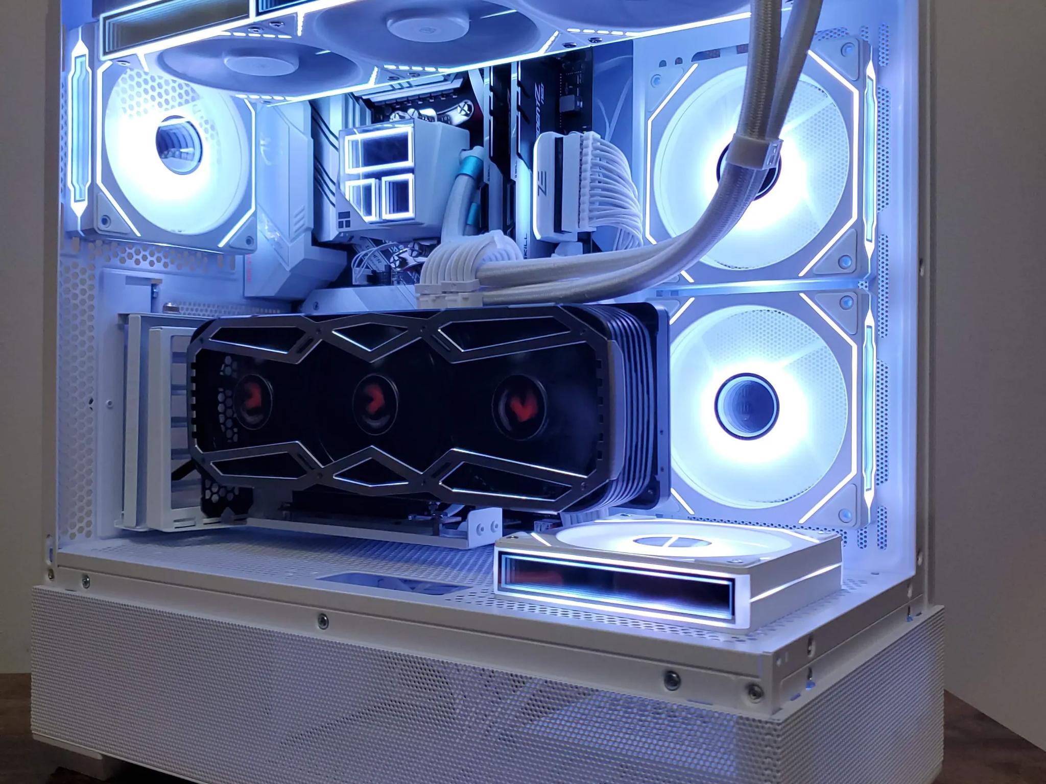 *License to Chrome*  | RTX 3070 | Ryzen 5 5600X | RGB AIO | 32GB DDR4 RGB RAM | 1TB NVME | Wifi/BT