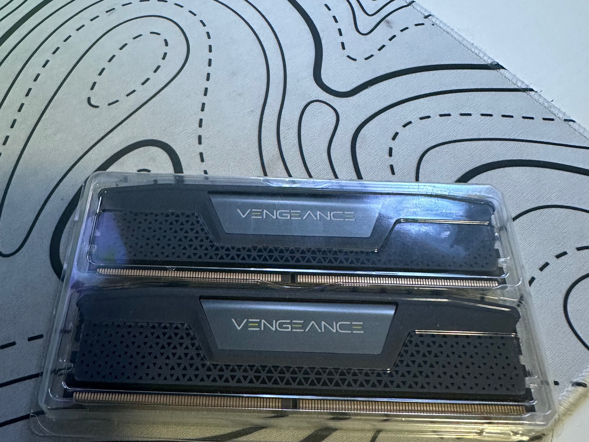 **NEED SOLD ASAP** 32GB Corsair Vengeance DDR5 Ram (4800MHZ)