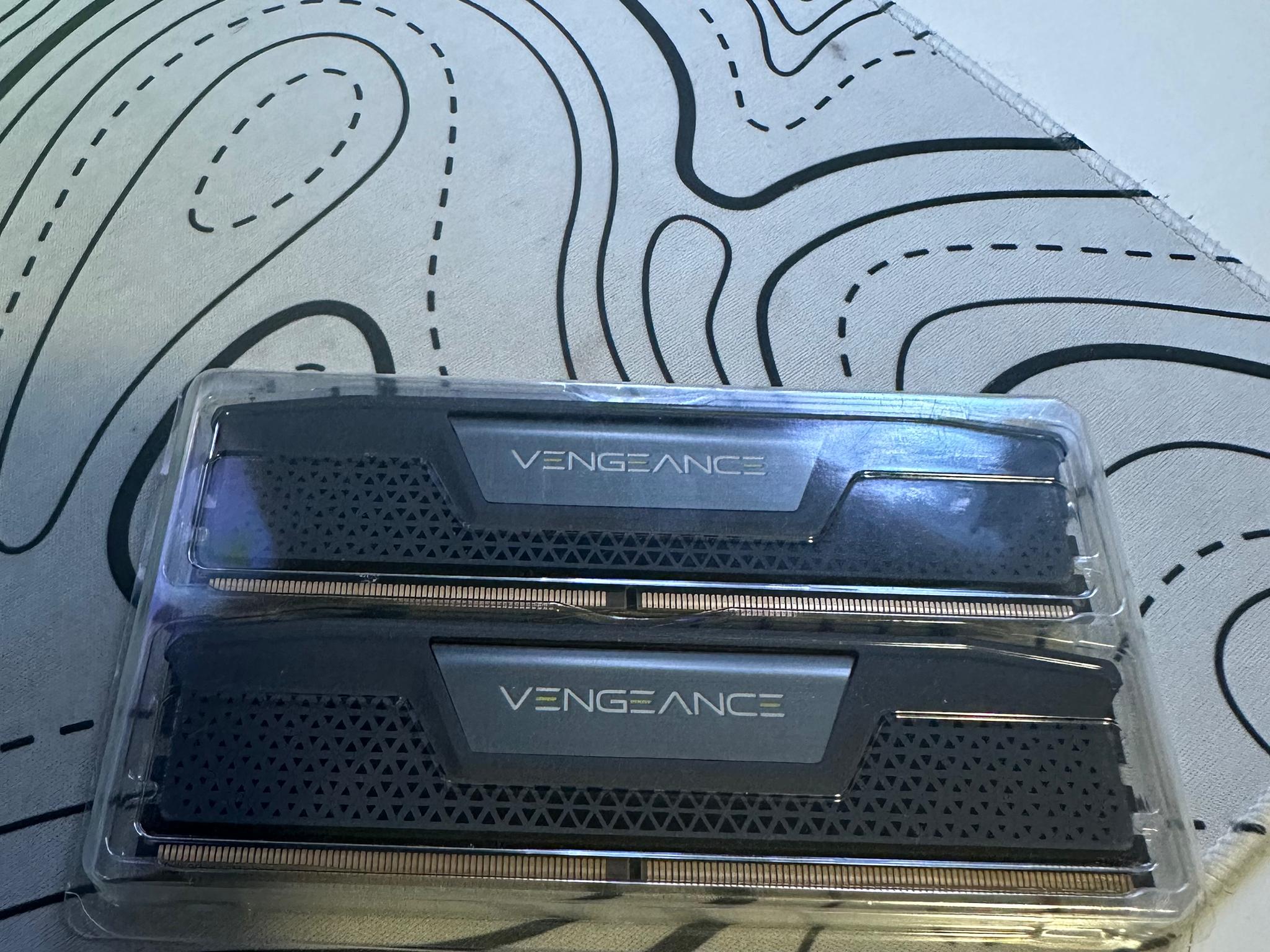 **NEED SOLD ASAP** 32GB Corsair Vengeance DDR5 Ram (4800MHZ)