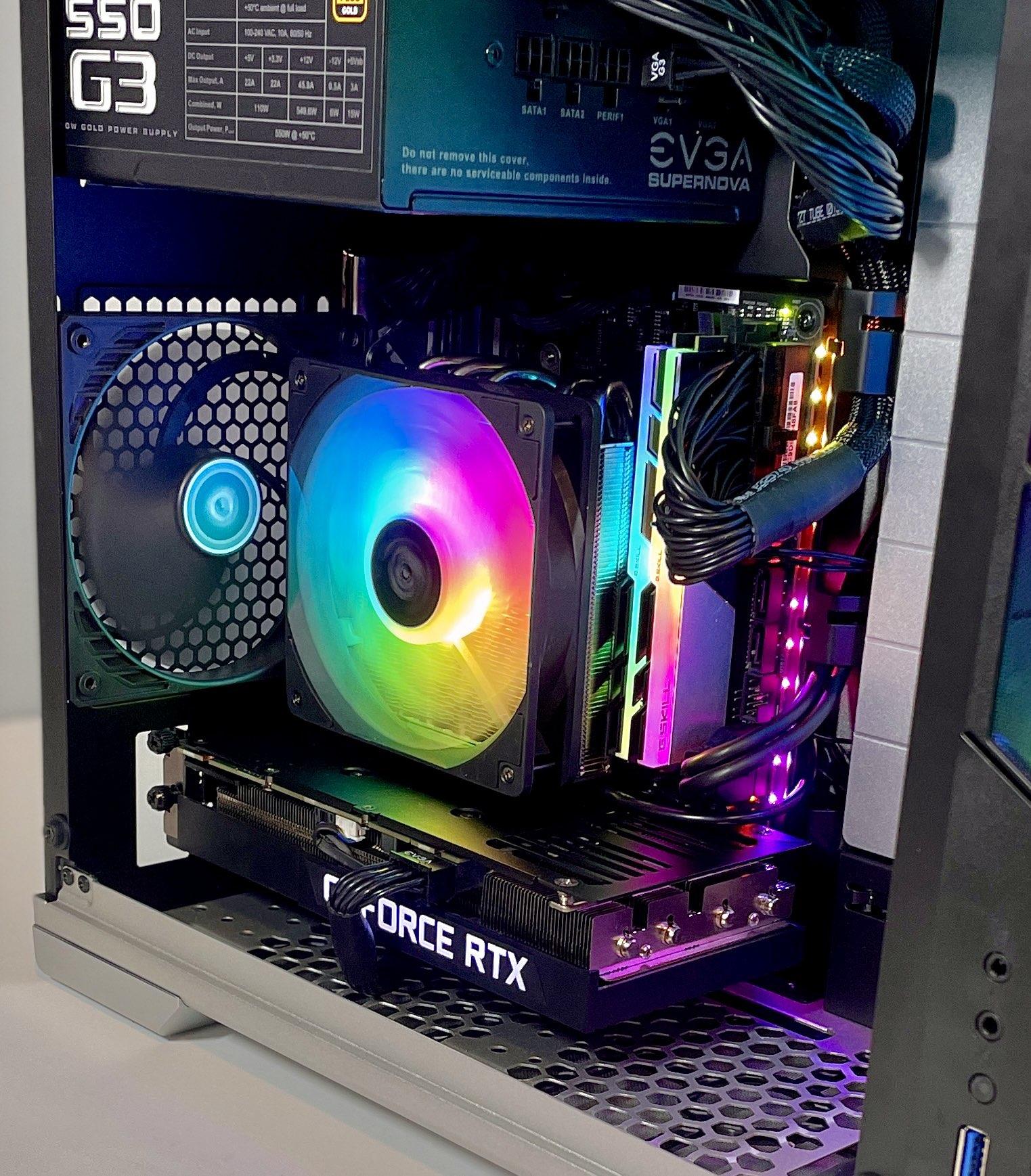 Minima: Ryzen 5 5600, RTX 3060ti Gaming PC 