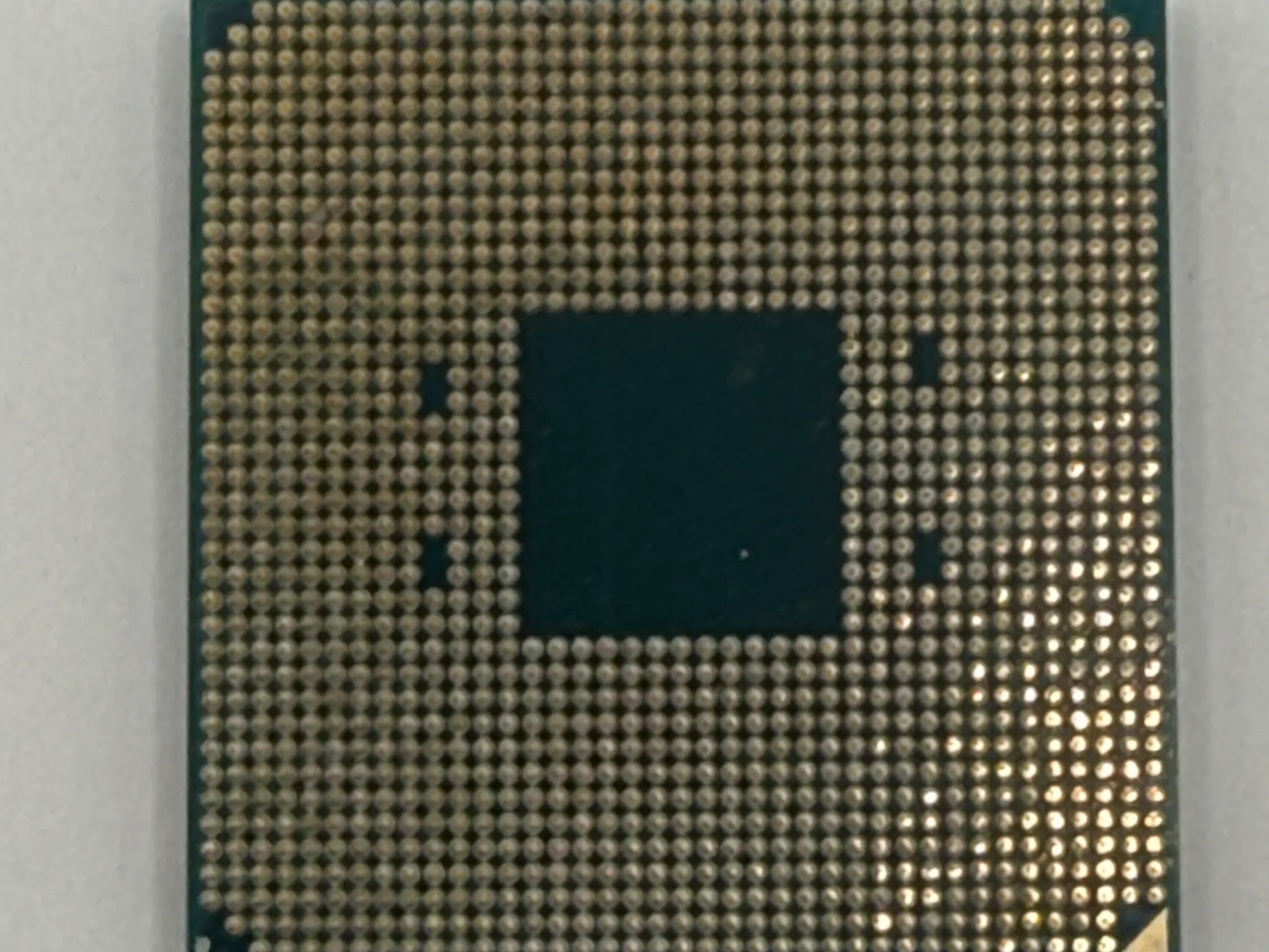 Ryzen 7 3700X 8-Core 16-Thread 4.4 GHz