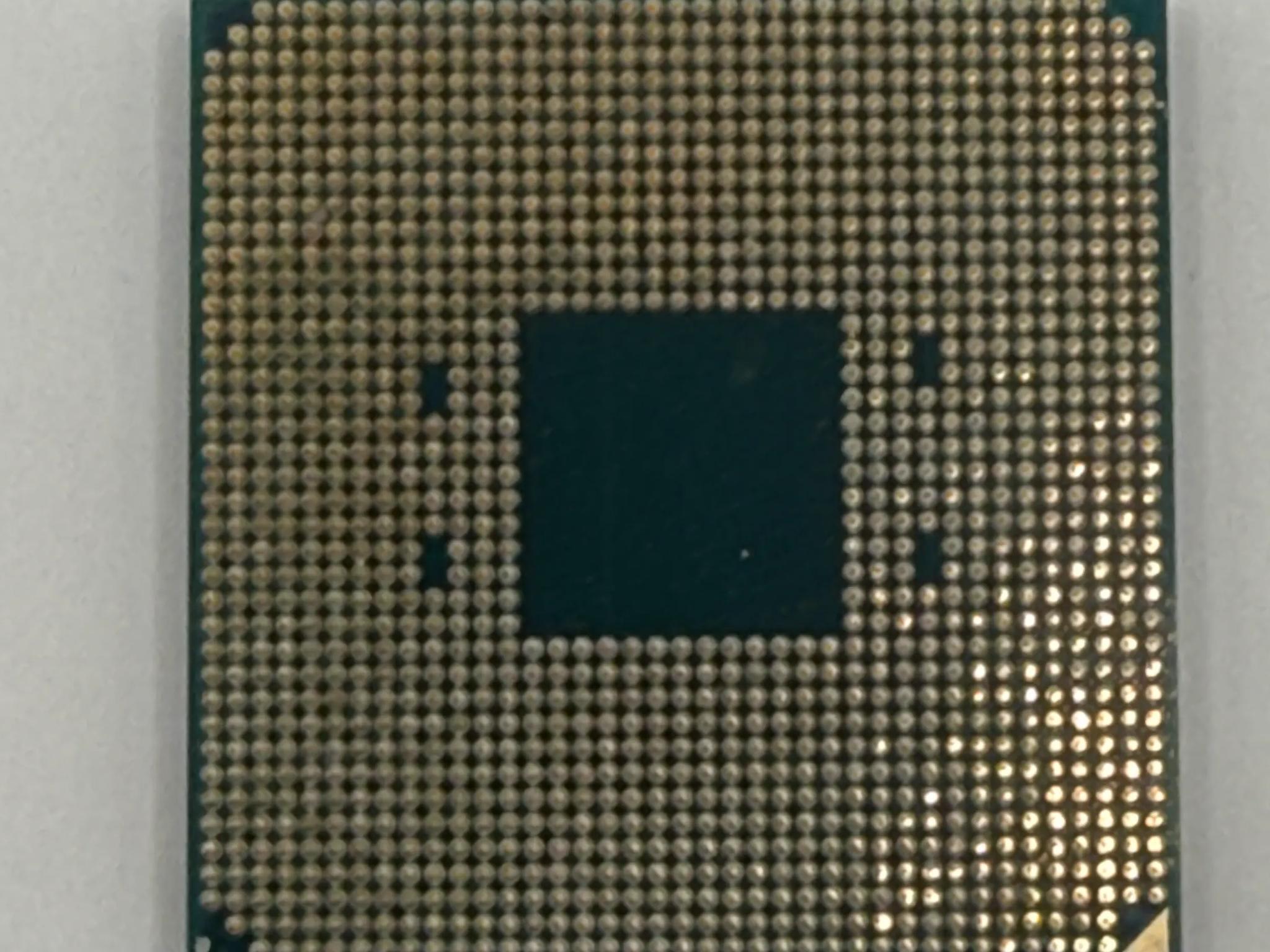 Ryzen 7 3700X 8-Core 16-Thread 4.4 GHz