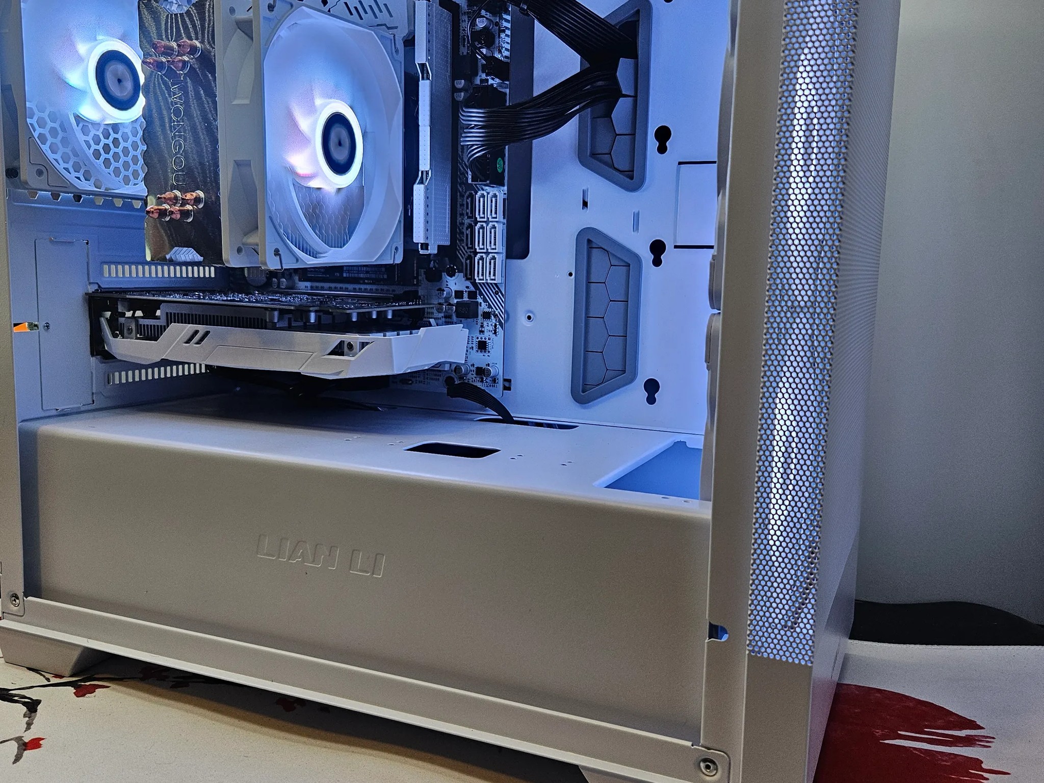 Budget Baller Intel 10 Core / 32GB DDR4 / 1TB SSD / RTX 3050 6GB