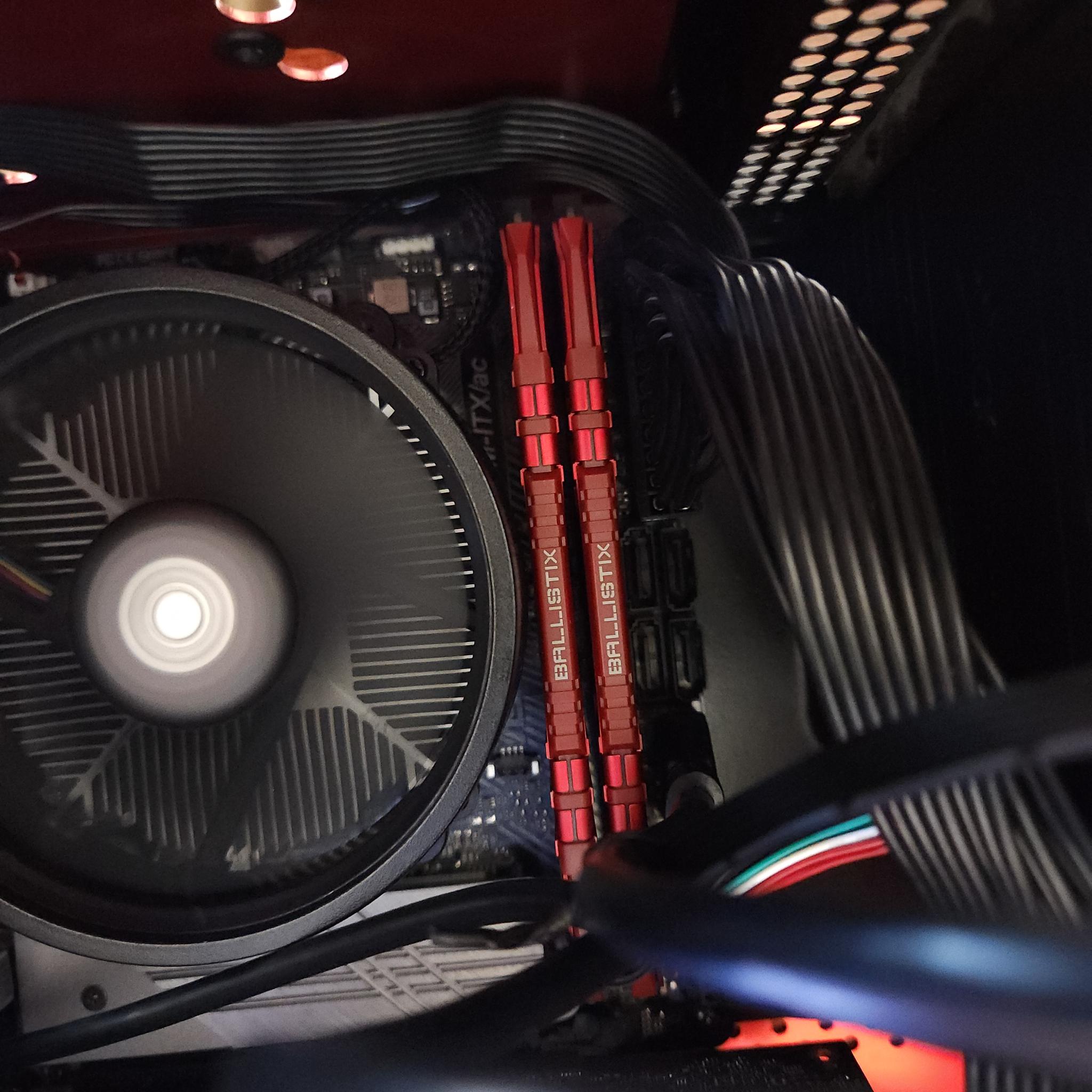 RTX 2060 | Ryzen 5 5500 | 16GB DDR4 RAM | 512 GB NVME SSD | 450W GOLD | WIFI & BT