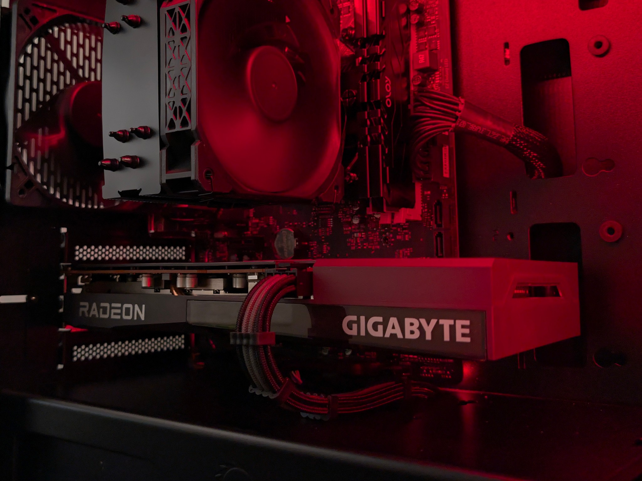 🏮 Ryzen 7 + RX 6650XT (≈ RTX 2080) Gaming PC with 1TB Storage