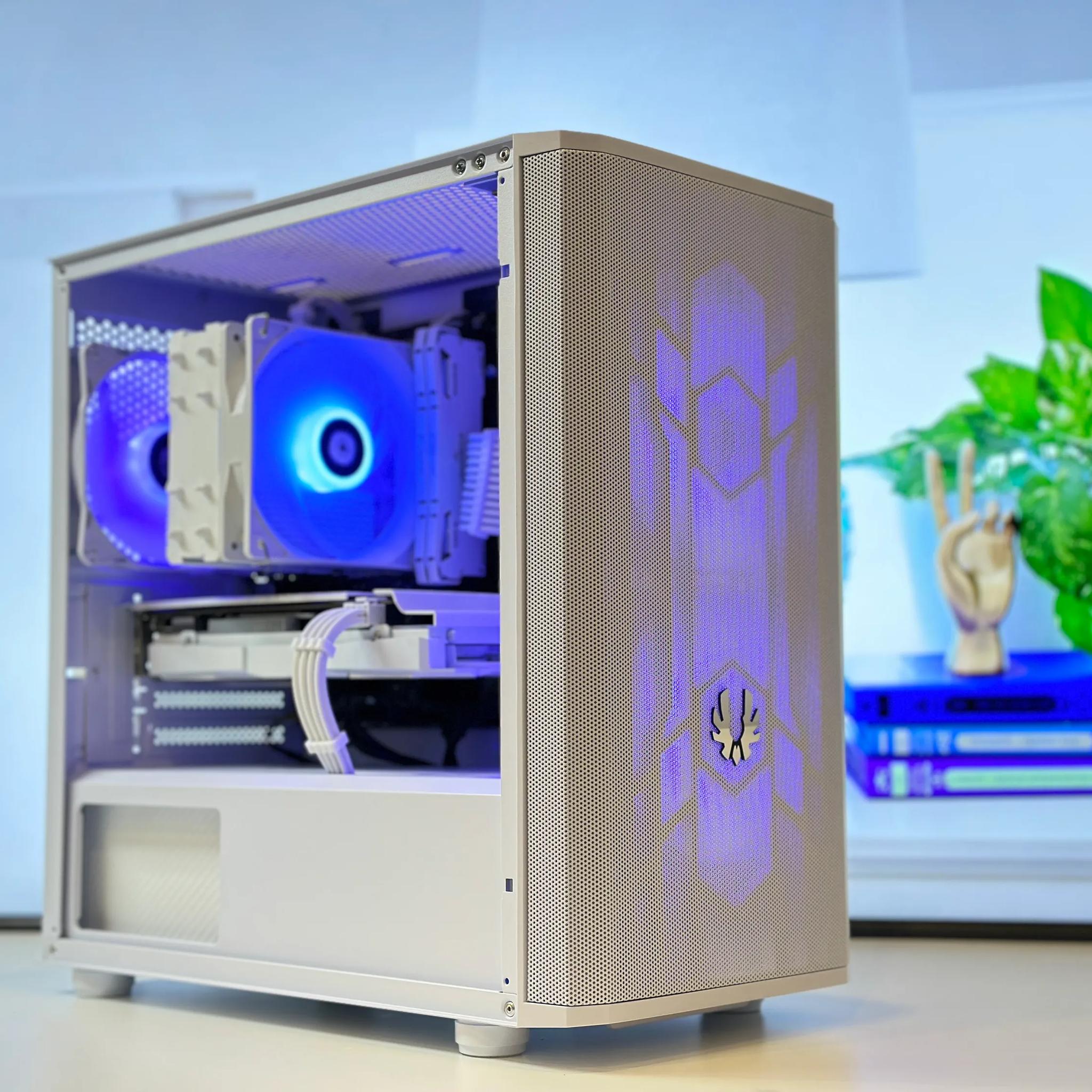 🐧North Pole Gaming PC🐧AMD RX 580 8GB⚪Ryzen 5 3500X⚪16GB DDR4⚪1TB SSD