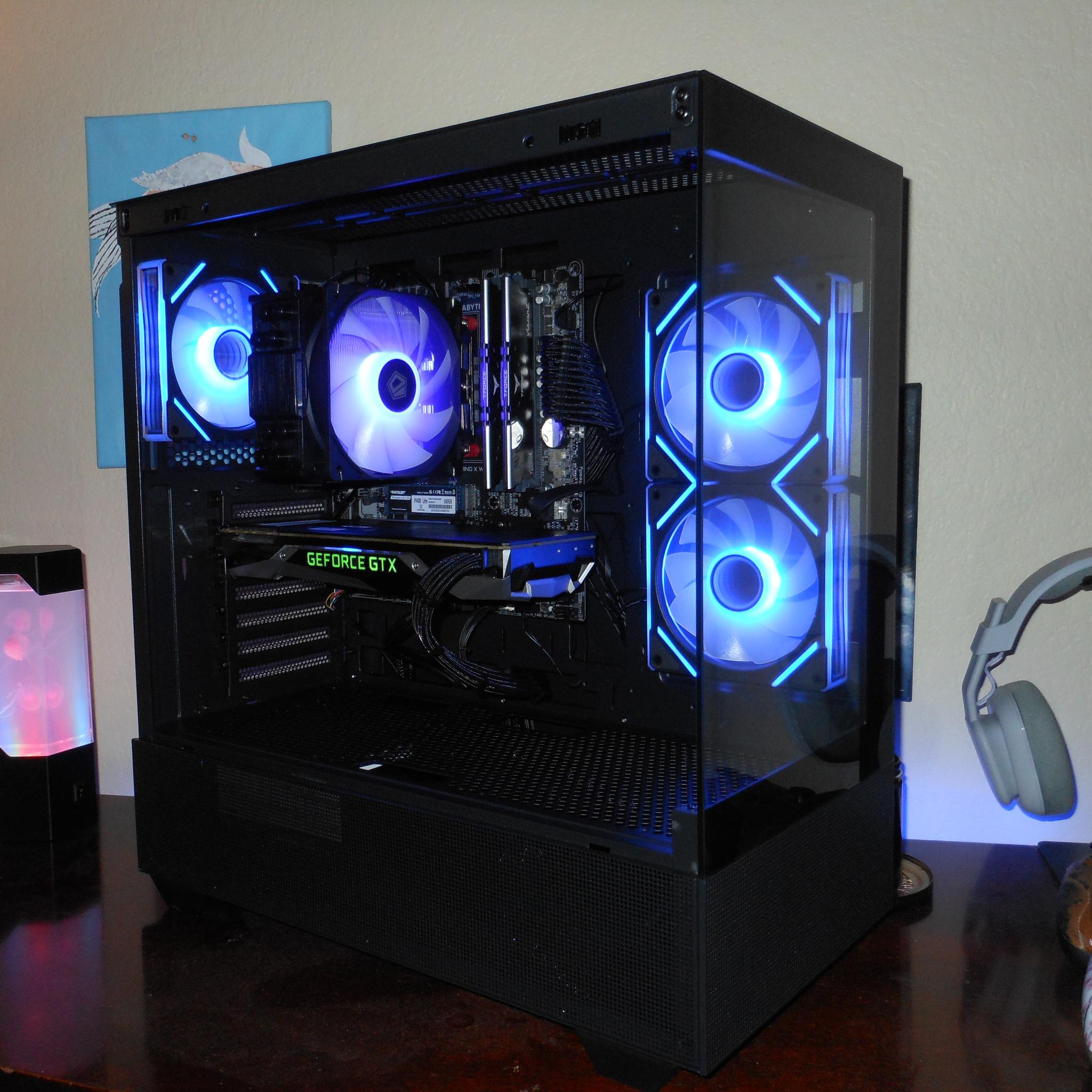 Gaming PC // Founders Edition Gtx 1080 // Ryzen 5 3600