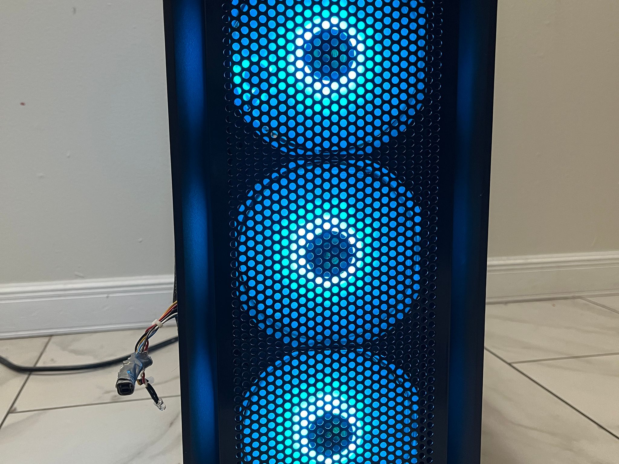 Super Budget Gaming PC - Intel i5-4440, NVIDIA 4GB GPU, 12GB RAM, 628GB Storage, w/ Wi-Fi & BT
