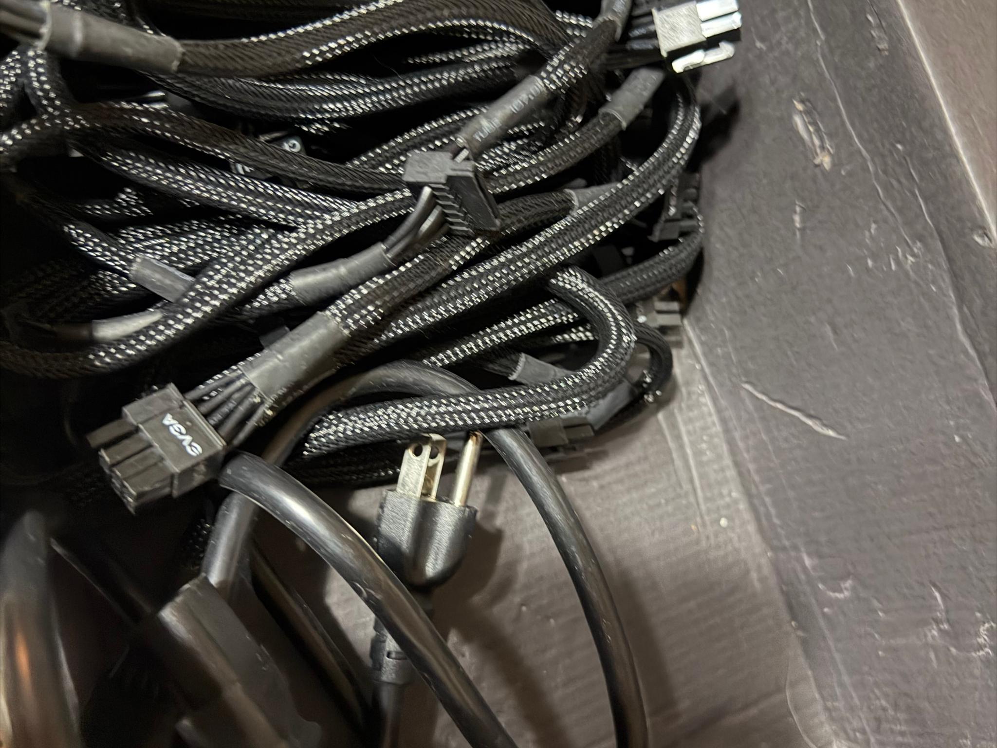 EVGA SuperNOVA 1000 GT - Image 3