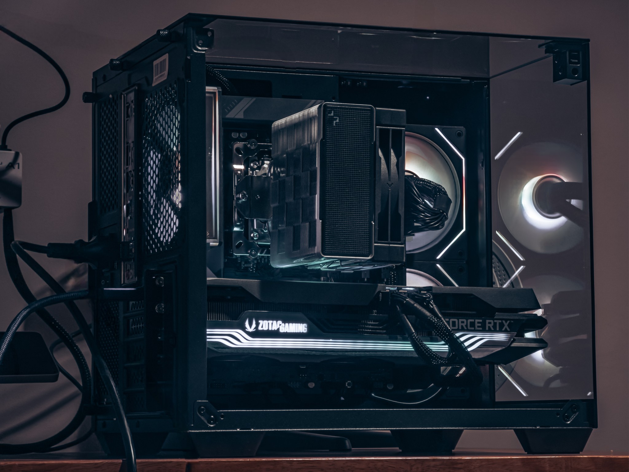 🔥 High-End Gaming PC – Ryzen 9 7950X | RTX 3080 Ti | 64GB DDR5 | RGB Fishtank 🔥
