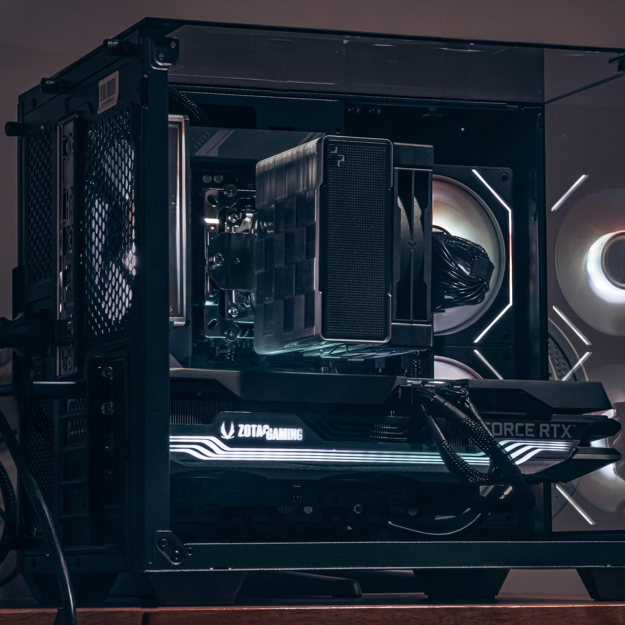 🔥 High-End Gaming PC – Ryzen 9 7950X | RTX 3080 Ti | 64GB DDR5 | RGB Fishtank 🔥