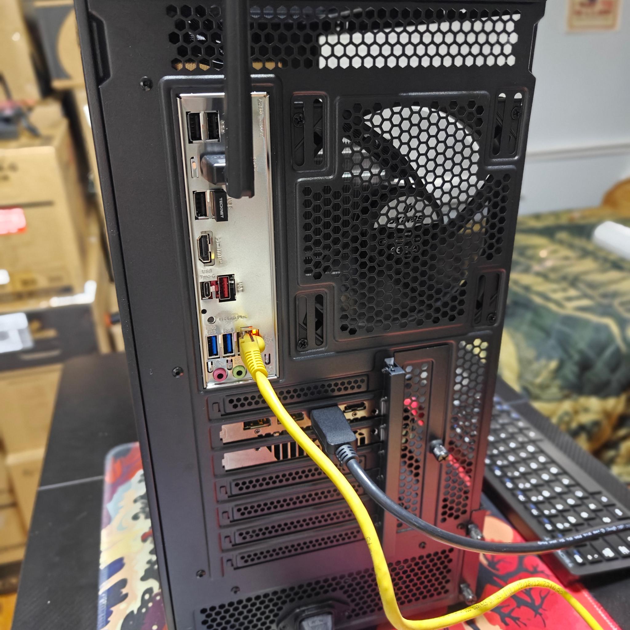 BLACKED OUT SLEEPER BUILD|1080P/1440P OKINOS FULL ATX GAMING PC