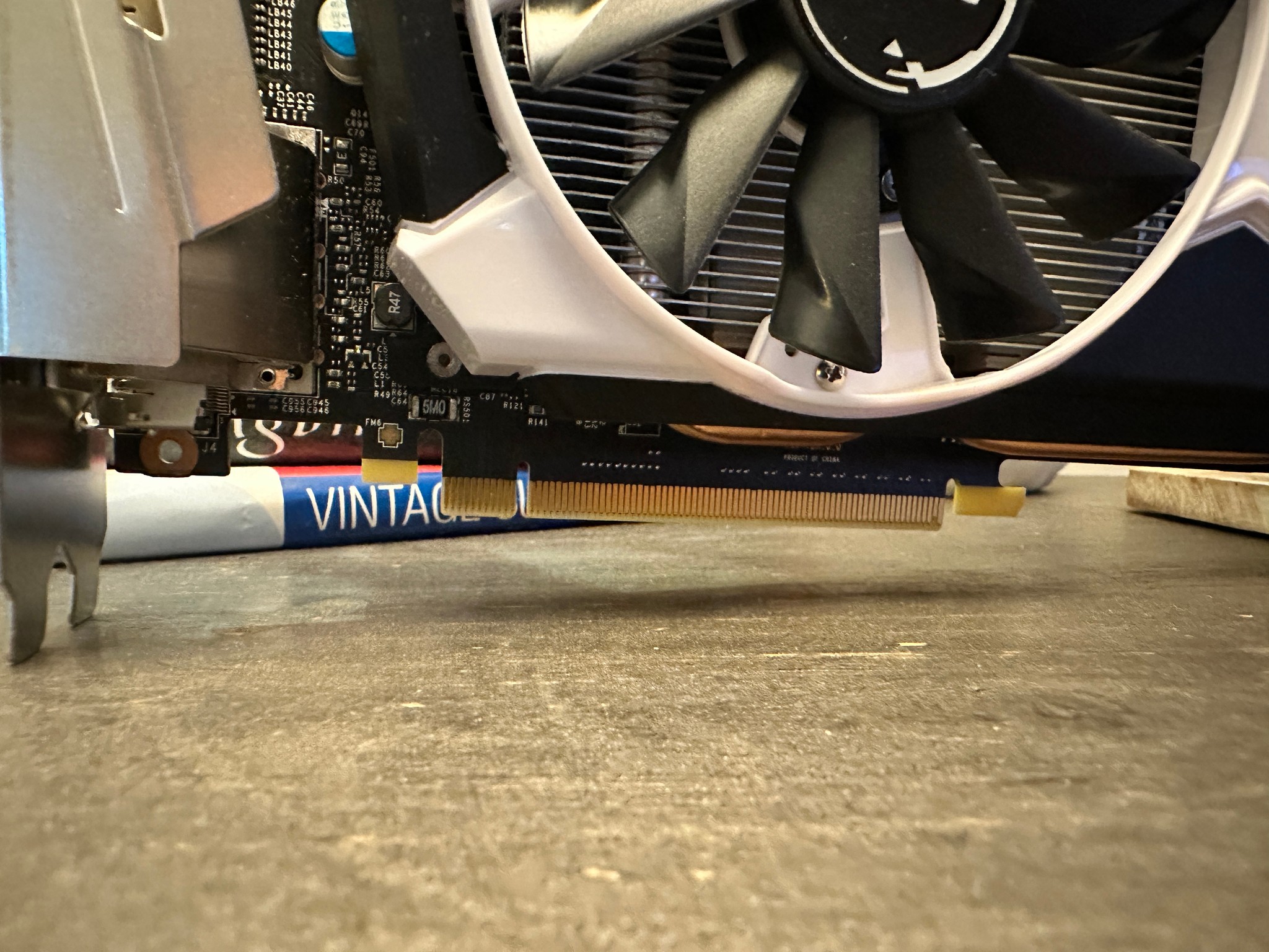 MSI GTX 960 4GB - clean example