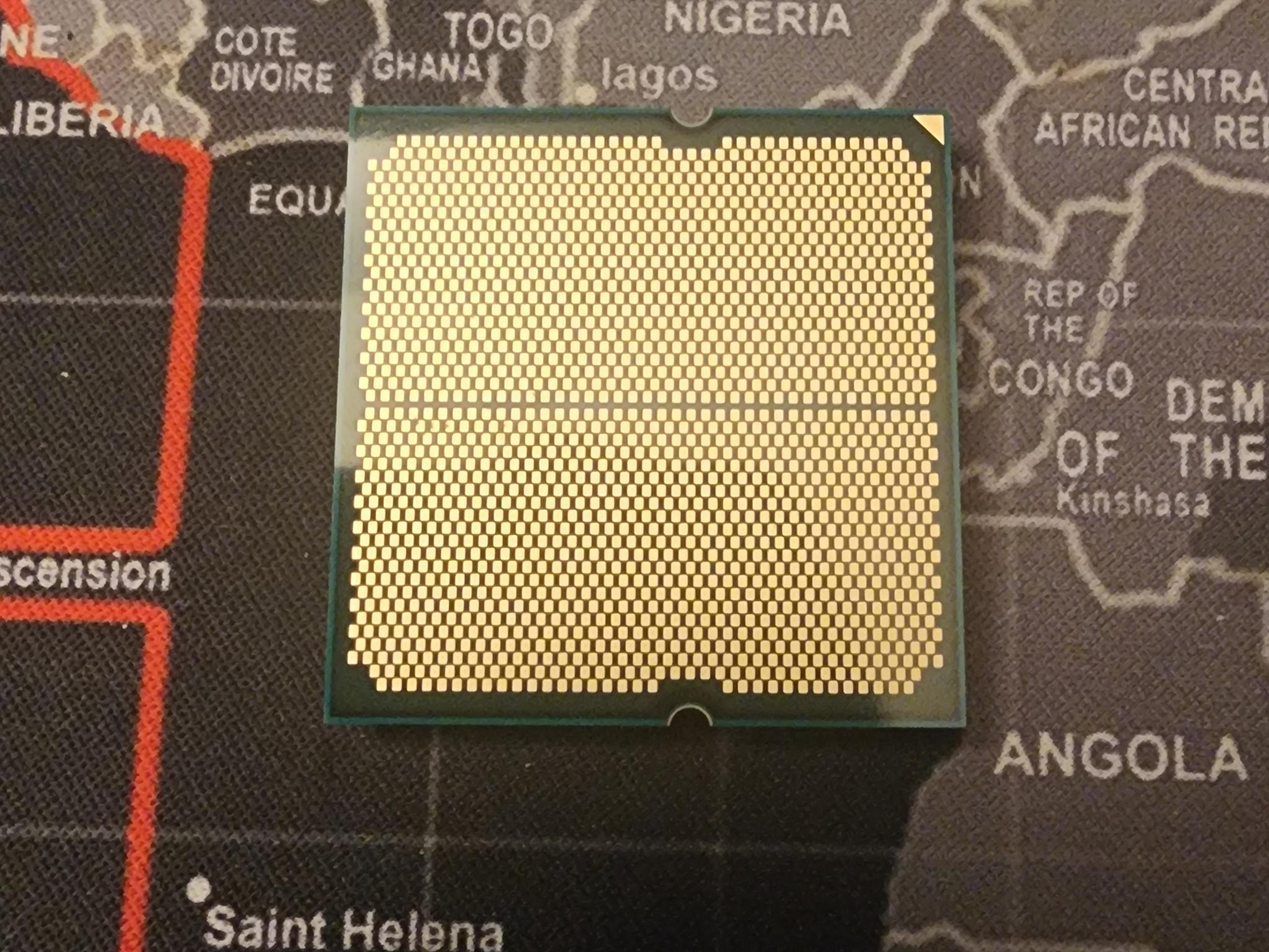 AMD Ryzen 9 7900X