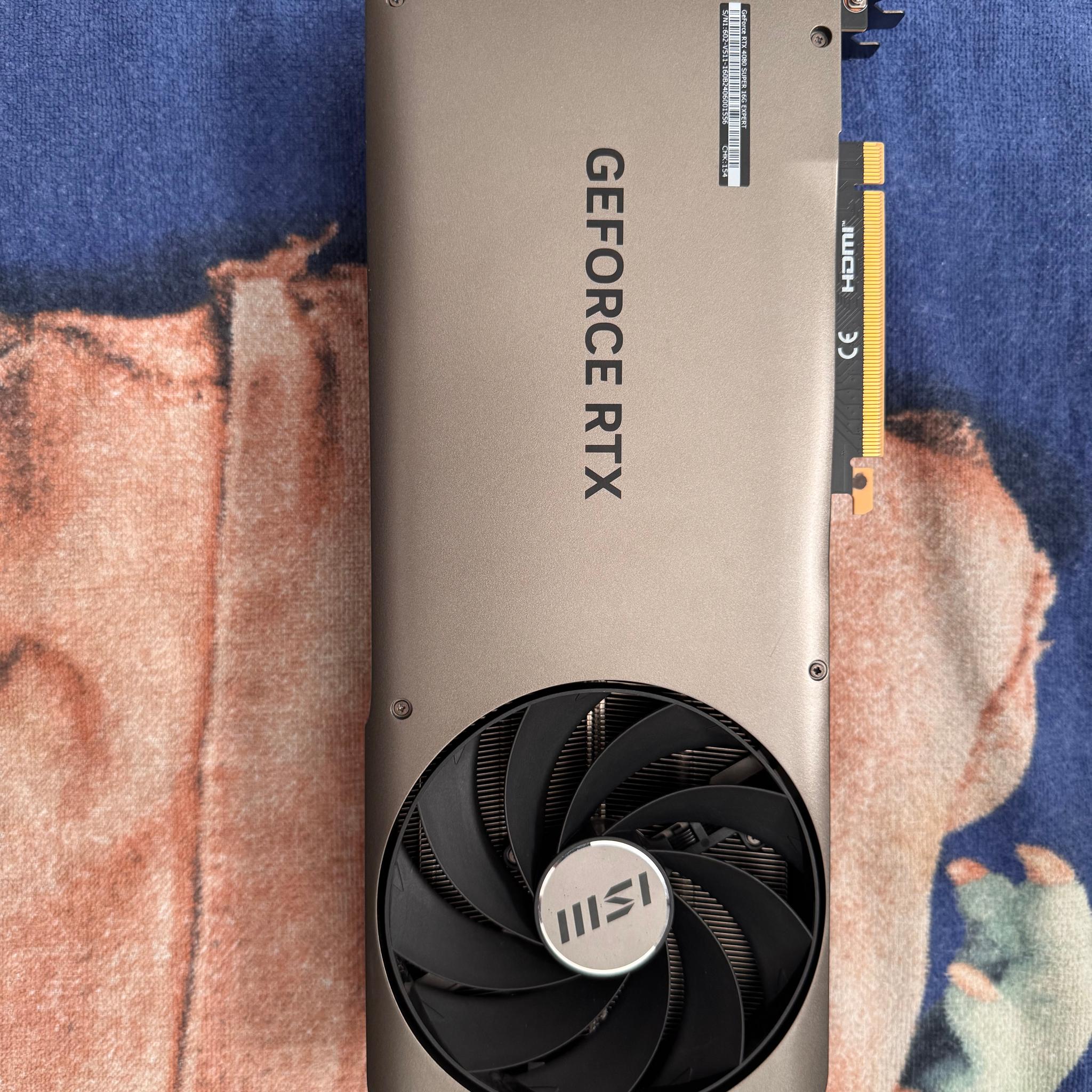 MSI EXPERT GeForce RTX 4080 SUPER
