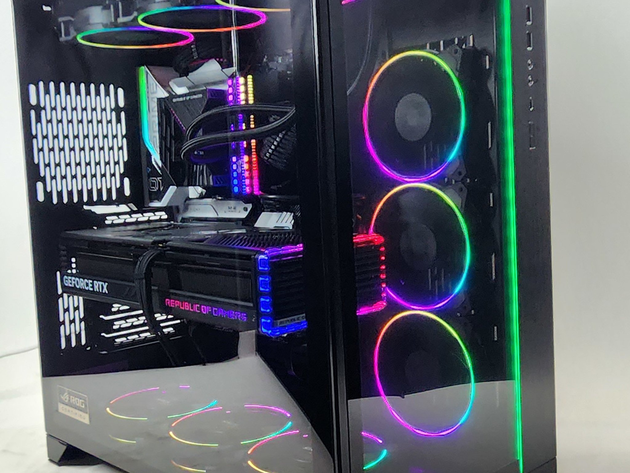 Gaming PC i9-13900KF 32GB RAM 2TB SSD RTX 4080 16GB Windows 11 Computer