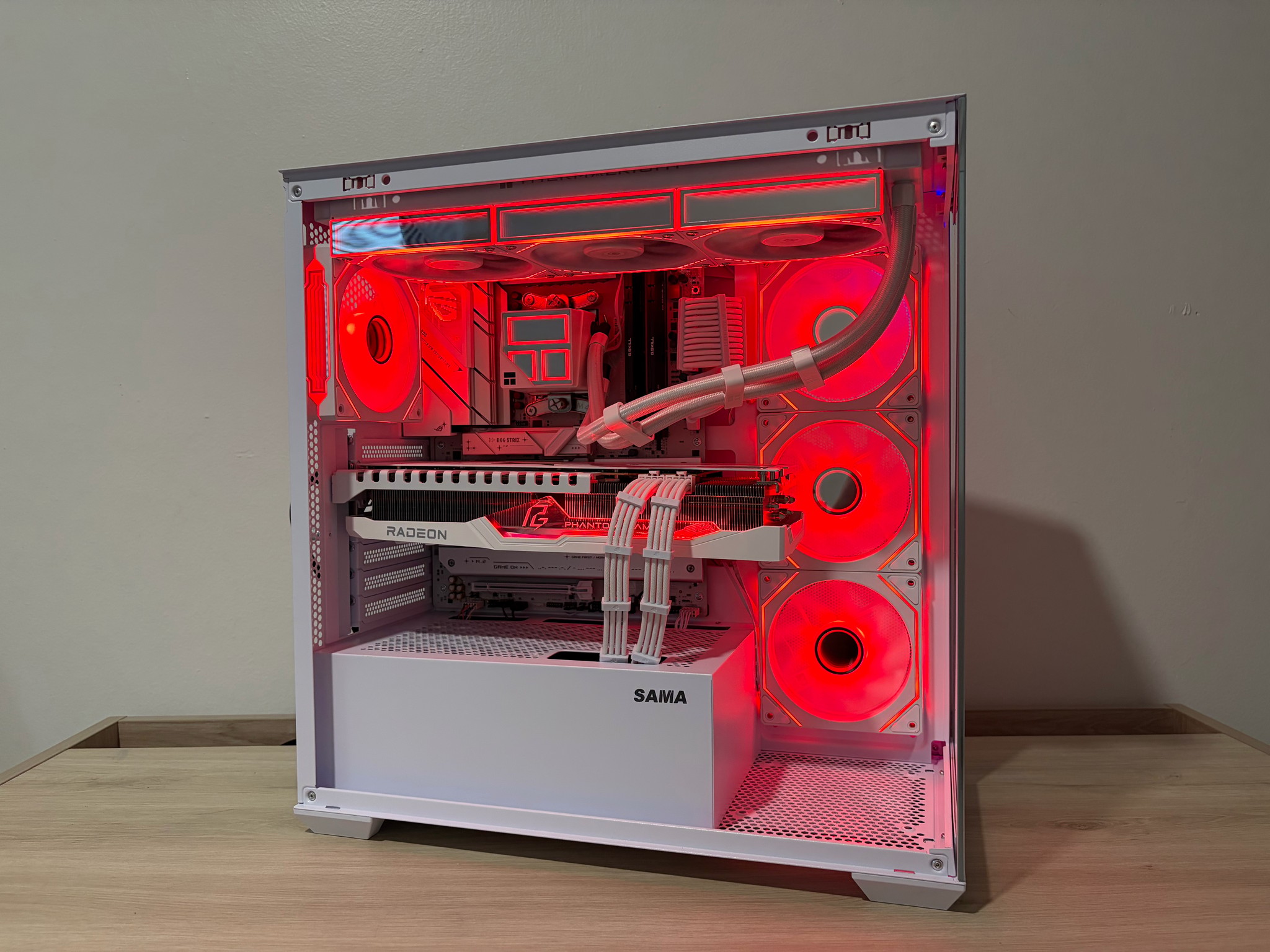 👻 Phantom 👻 Ryzen 5 9600X RX 7900 XT 20GB 32GB DDR5 1TB M.2 Win 11Pro Gaming PC