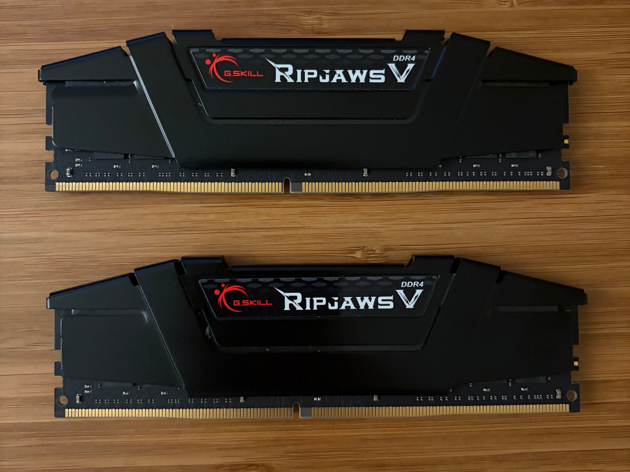 G.Skill Ripjaws V DDR4-3600 CL16-19-19-39 1.35V 32GB (2x16GB)