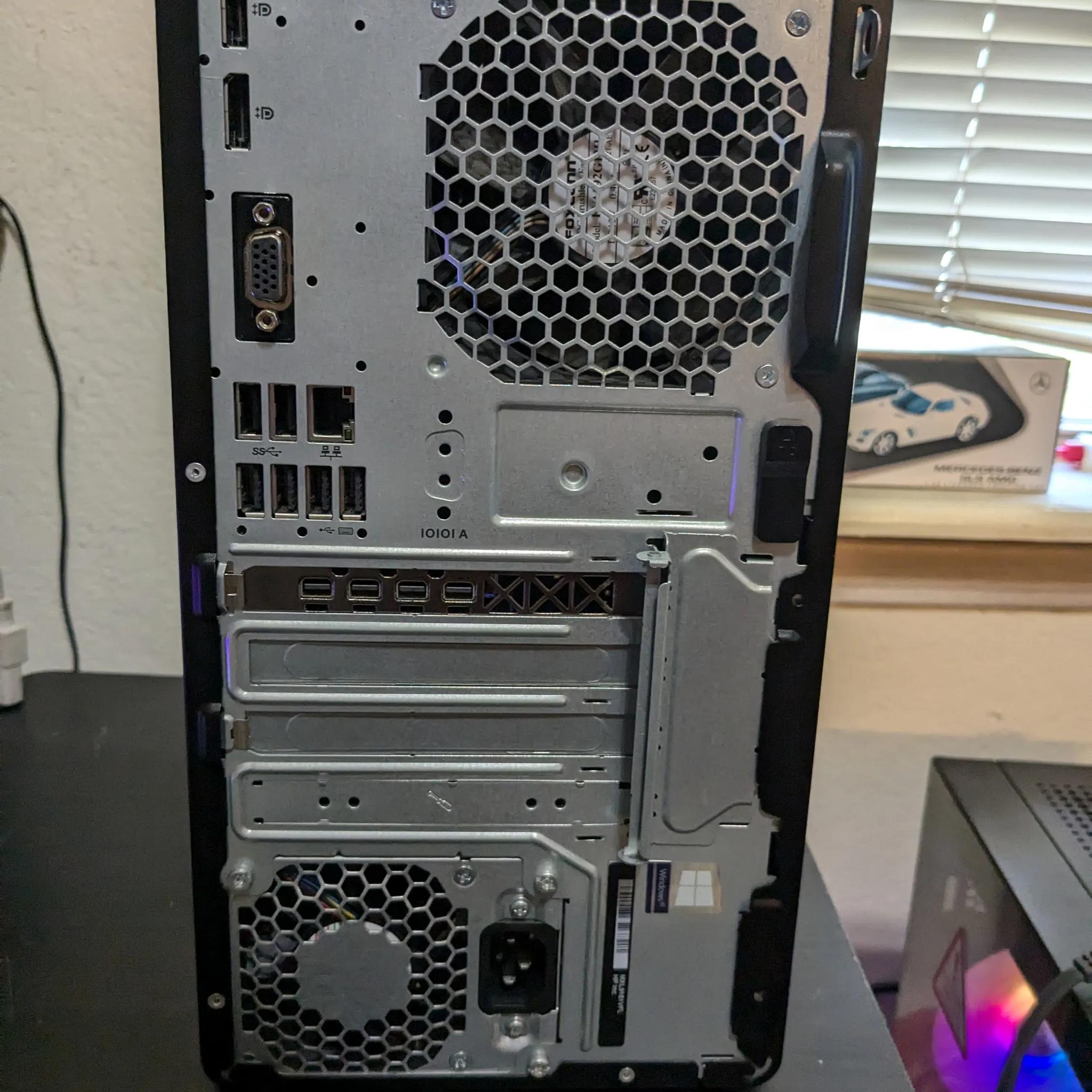 Intel Dual Core, 16GB RAM, 4GB AMD Graphics, 400GB SSD, Win10, Wifi, RGB