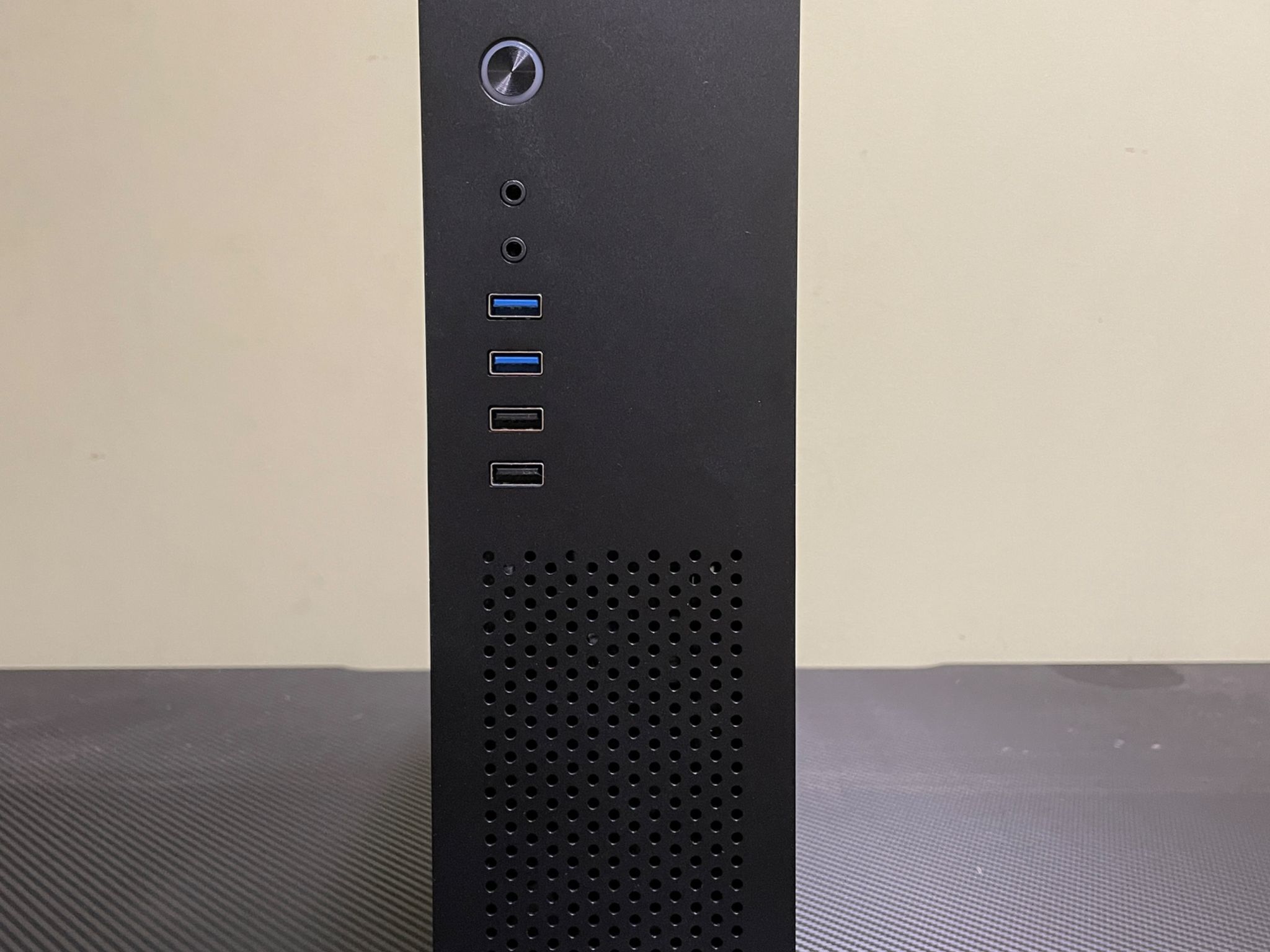 1080p Mini Gaming PC | 12 Core Intel Xeon | NVIDIA Graphics | 16GB RAM | 1TB SSD