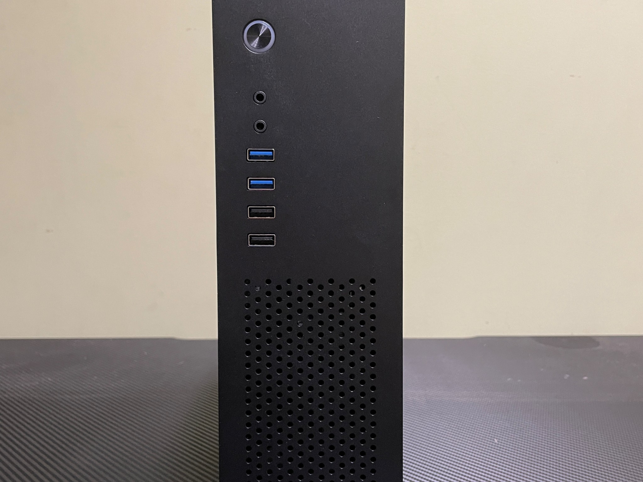 1080p Mini Gaming PC | 12 Core Intel Xeon | NVIDIA Graphics | 16GB RAM | 1TB SSD