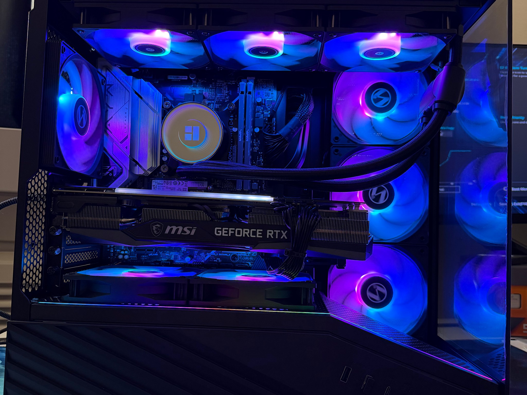Price to Performance Intel Build! - 12700K | 3070 Ti | 32GB DDR4 | 500GB NVME SSD + 2TB HDD