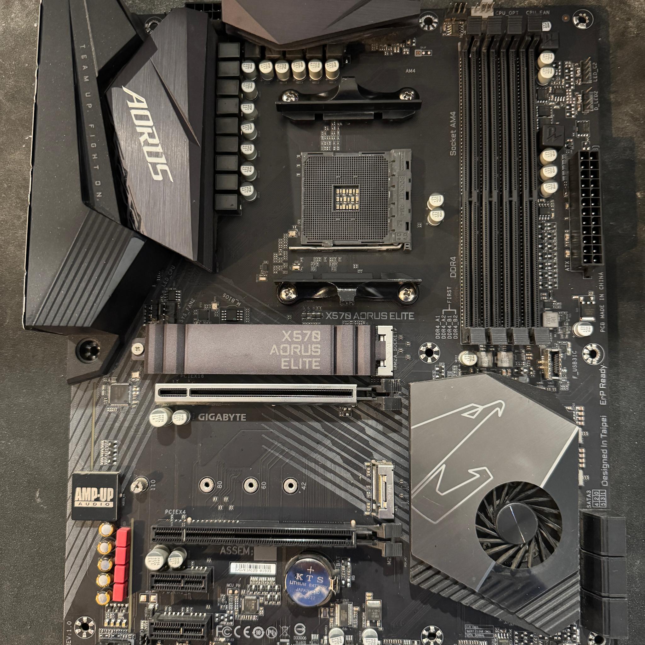 Gigabyte X570S AORUS ELITE ATX AM4 Motherboard