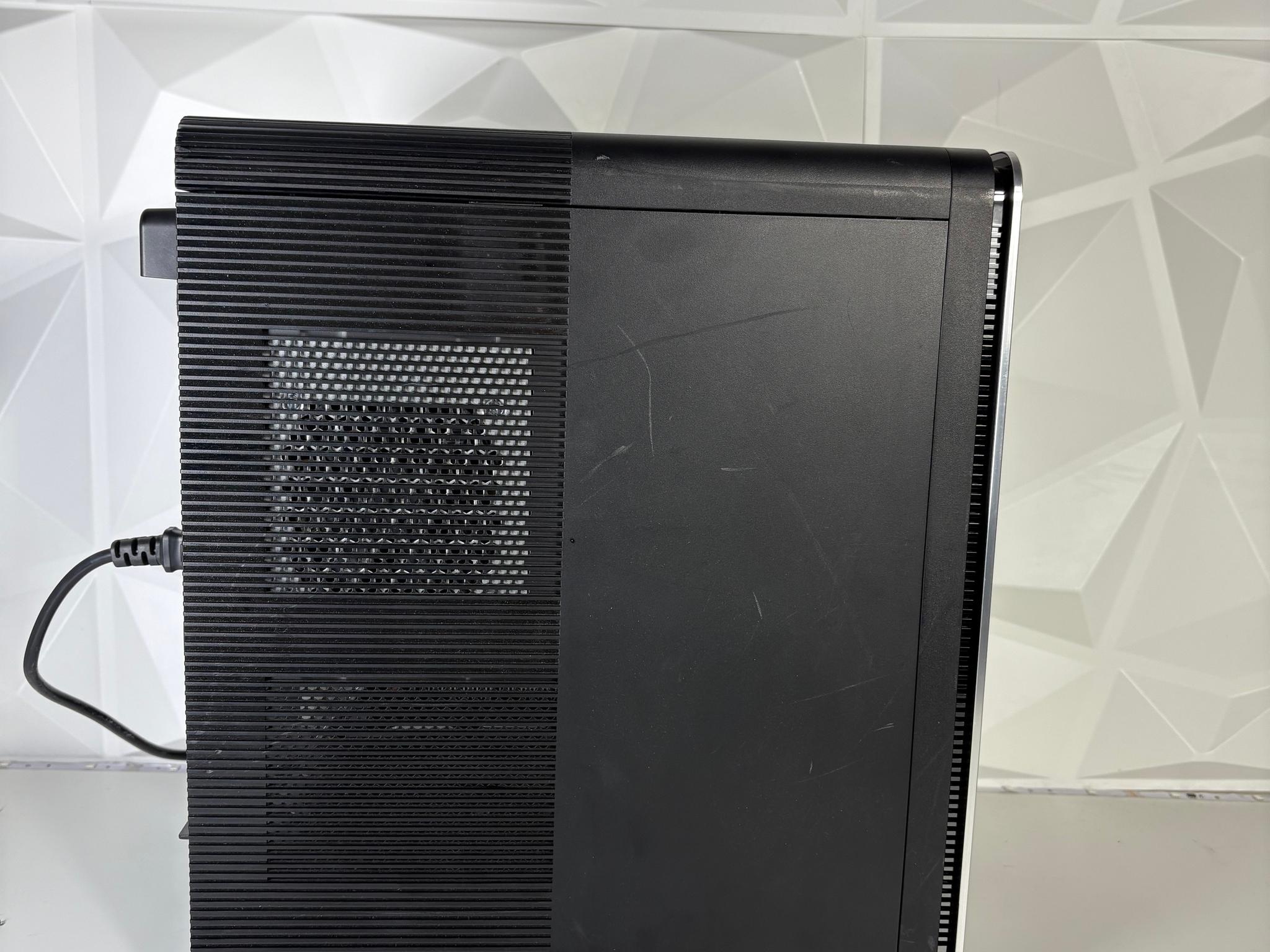 //XPS Gaming PC// - Core i7 7700, GTX 1650 Super, 16GB Ram, 512GB SSD