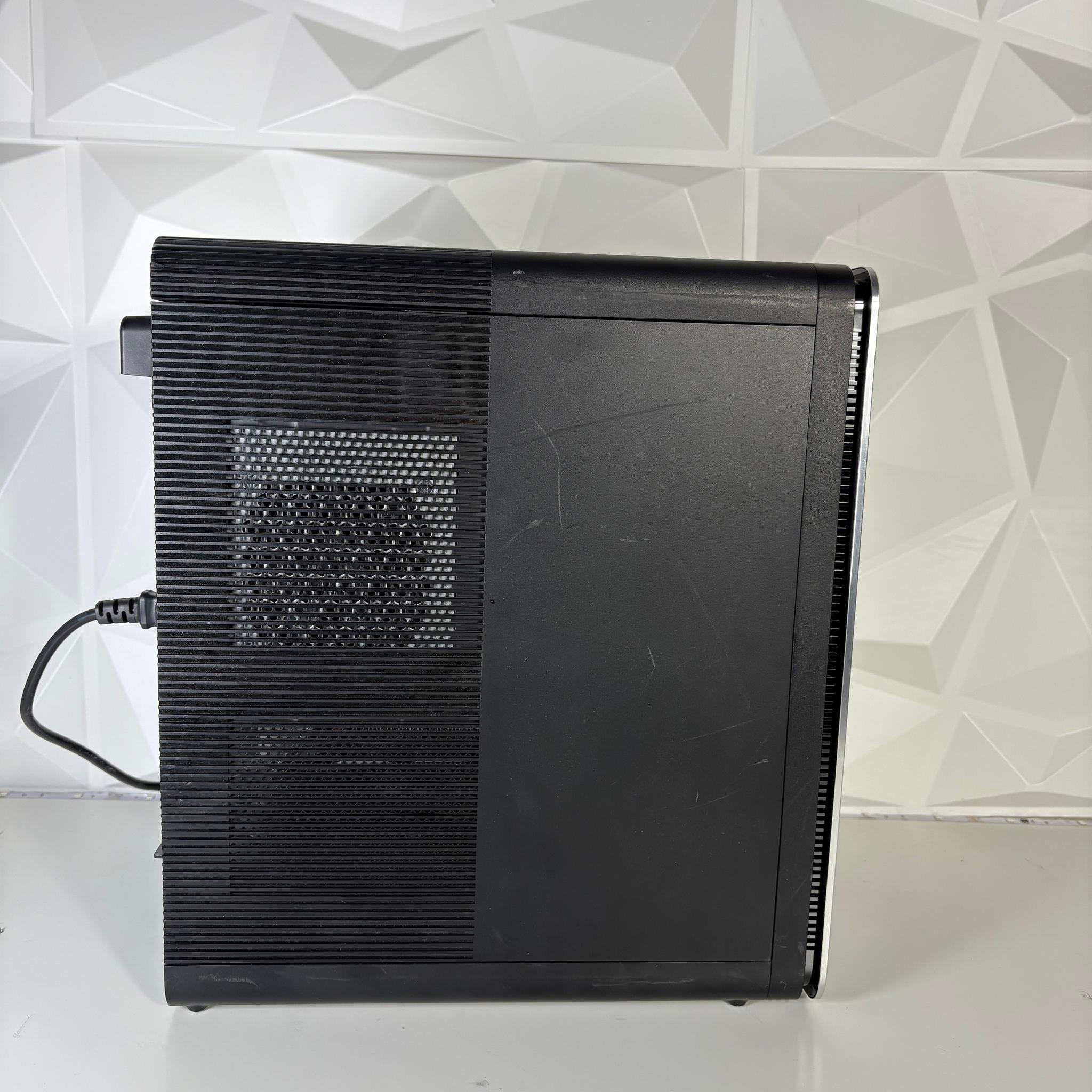 //XPS Gaming PC// - Core i7 7700, GTX 1650 Super, 16GB Ram, 512GB SSD