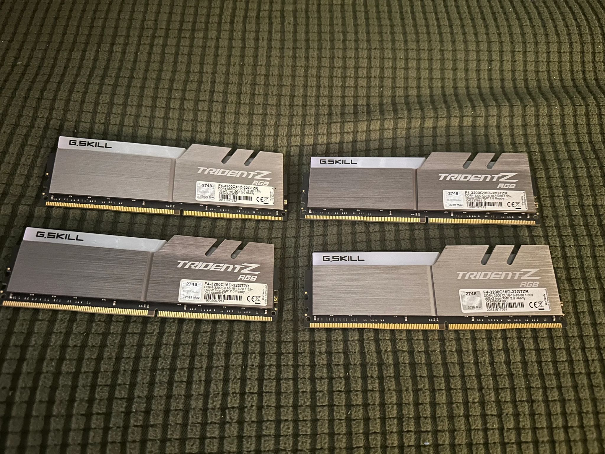 G.Skill Trident Z RGB 64GB 3200