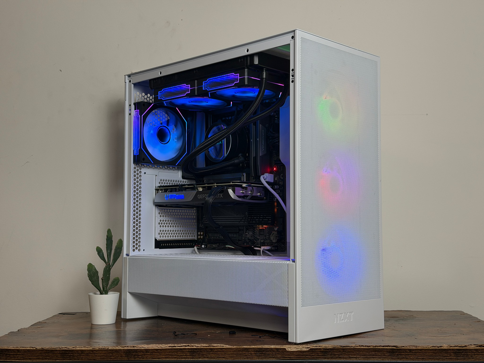 RTX 4070 SUPER | RYZEN 7 7700x | 32GB DDR5 | 1tb SSD | 1440p CUSTOM GAMING PC